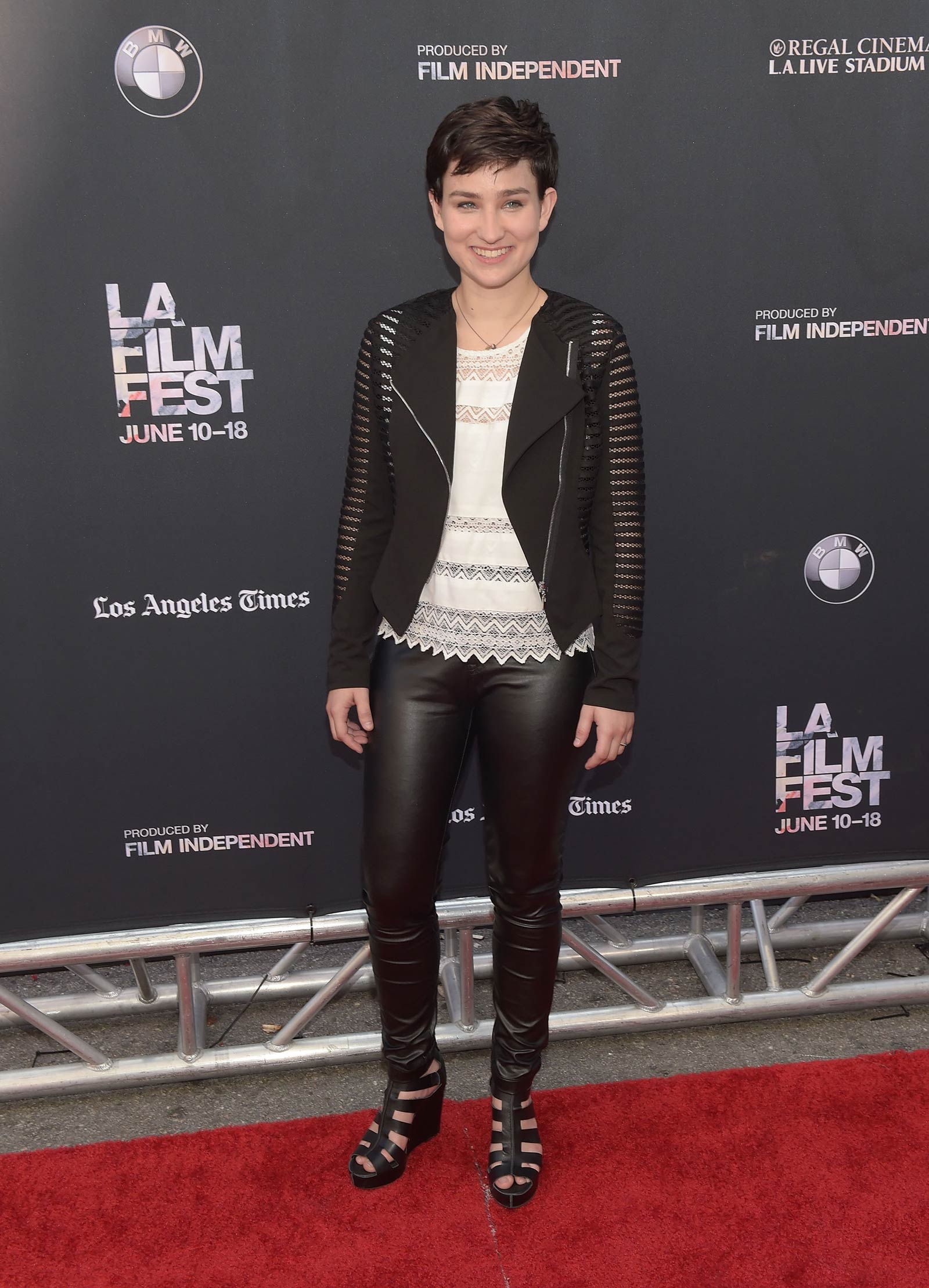 Bex Taylor-Klaus attends Scream premiere