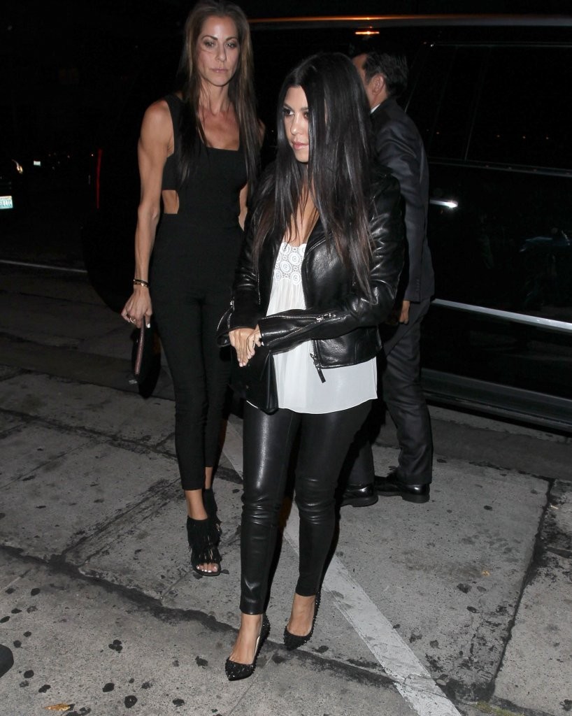 Kourtney Kardashian dine out at Craig’s Restaurant