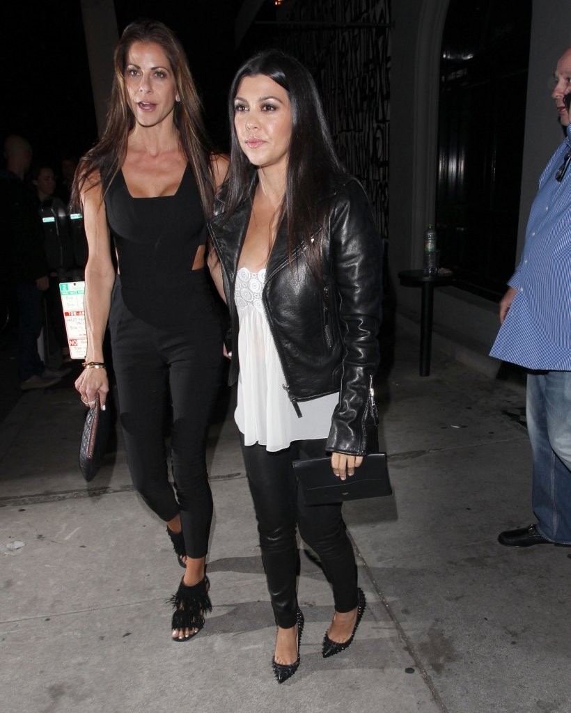 Kourtney Kardashian dine out at Craig’s Restaurant