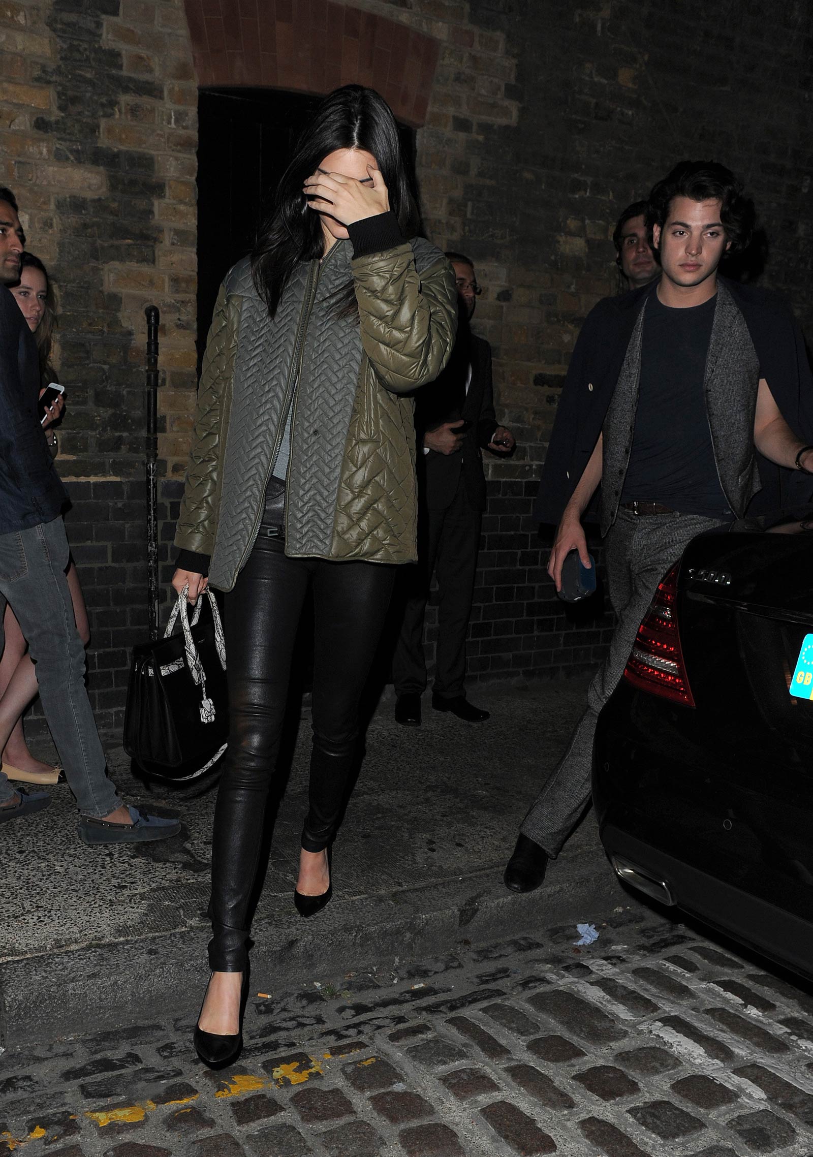 Kendall Jenner arrives back at her hotel