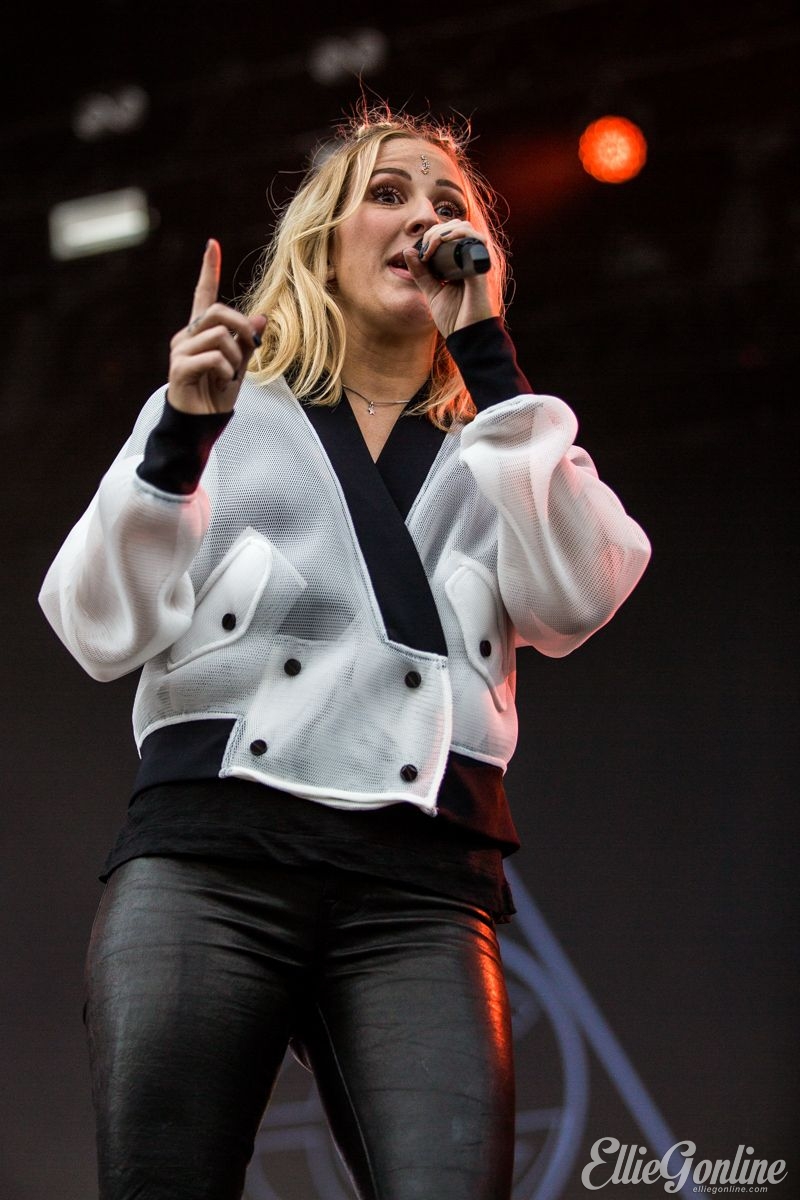 Ellie Goulding performs at Tinderbox Festival