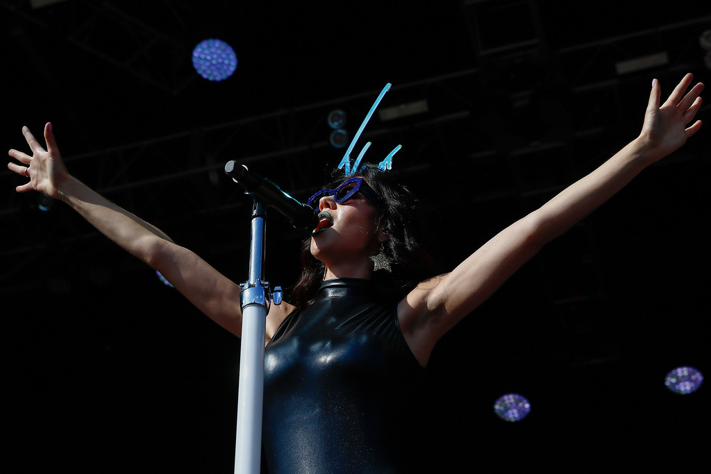 Marina and the Diamonds performs at 2015 Lollapalooza