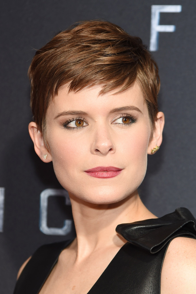 Kate Mara attends Fantastic Four premiere in NYC