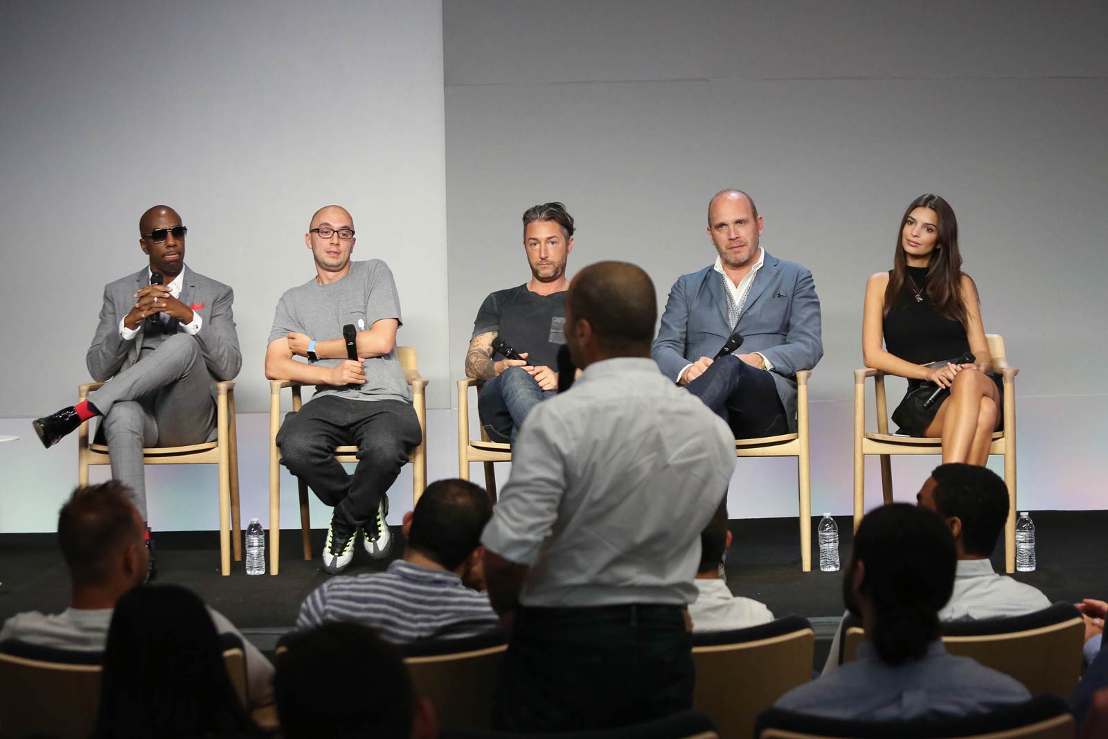 Emily Ratajkowski attends Apple Store Meet The Community Behind Fancy