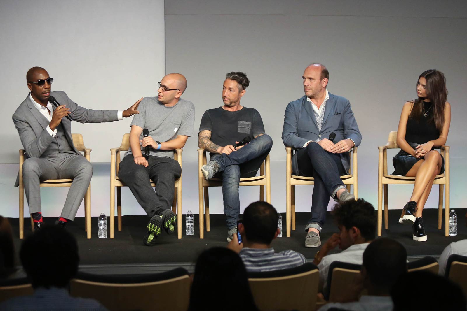 Emily Ratajkowski attends Apple Store Meet The Community Behind Fancy