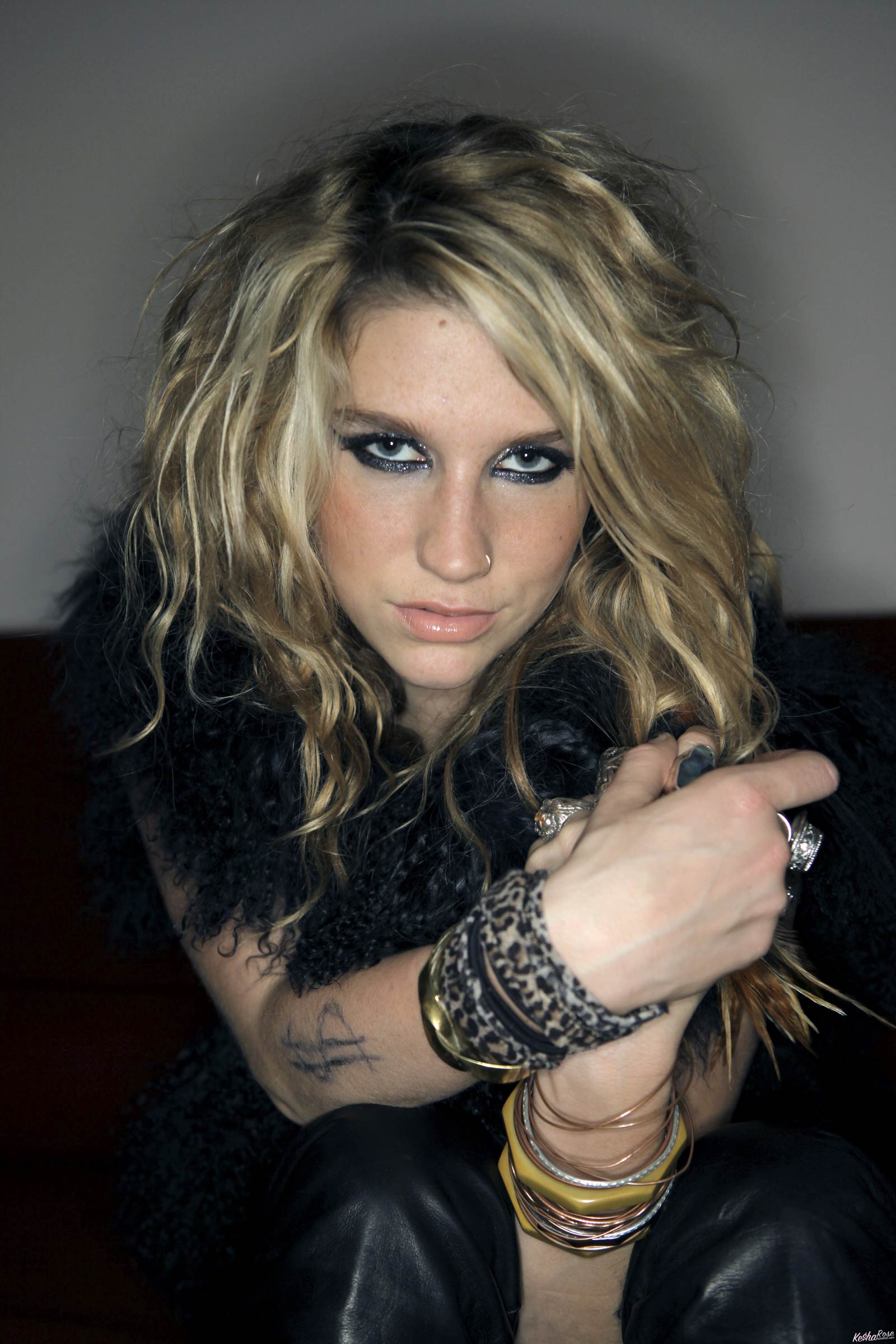 Kesha photoshoot by Claude Gassian