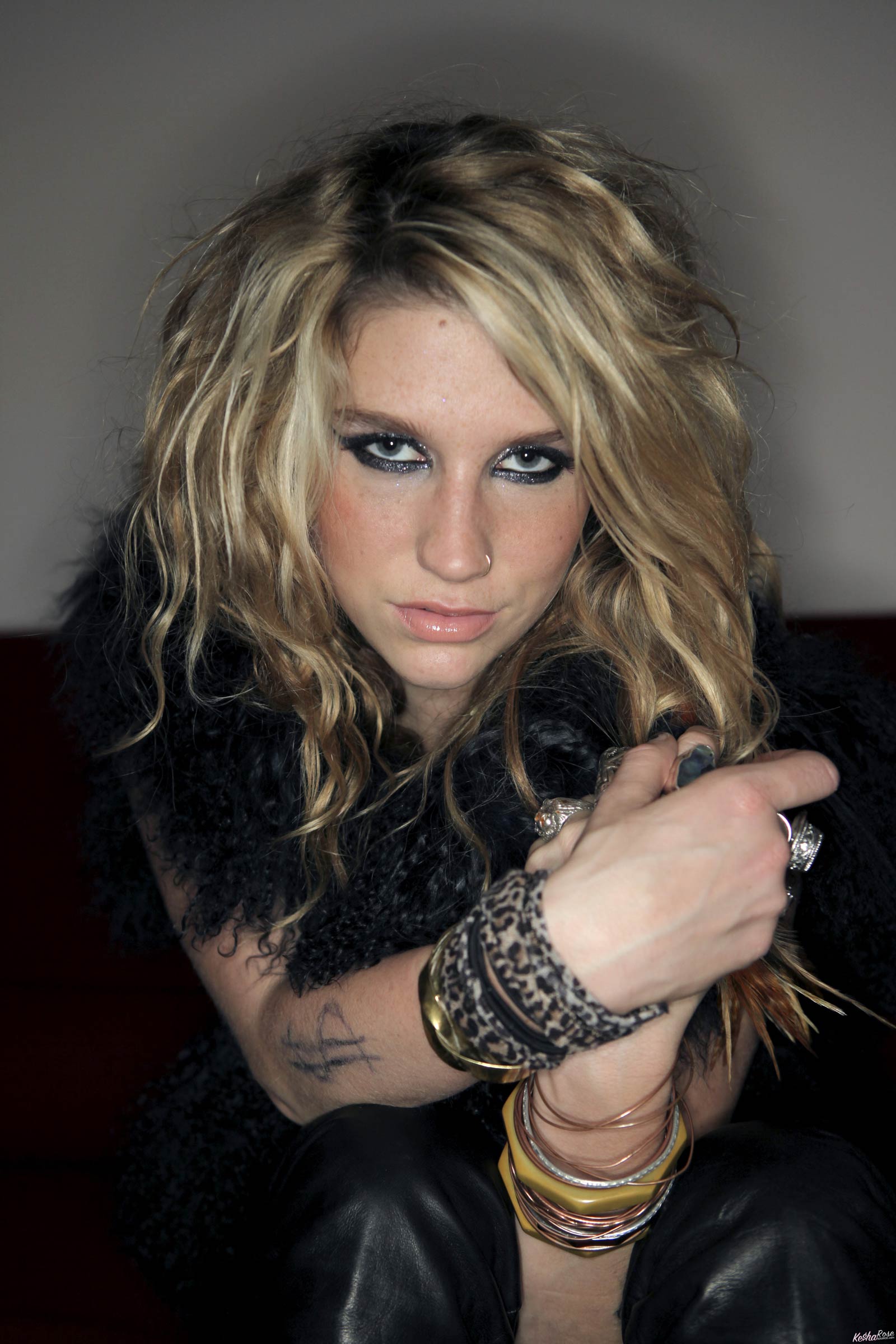 Kesha photoshoot by Claude Gassian