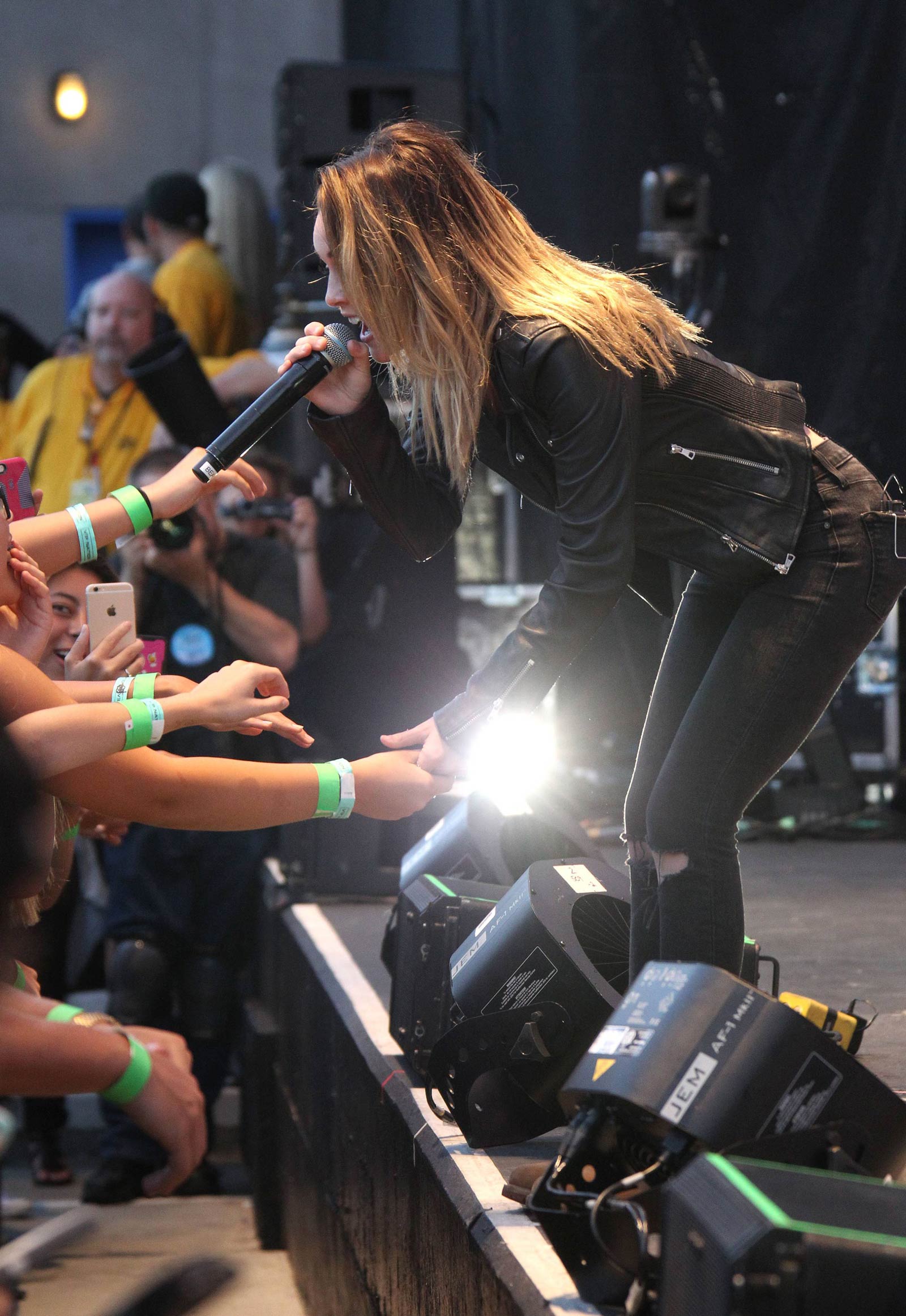 Beatrice Miller performs on Stage at Orange County Fair