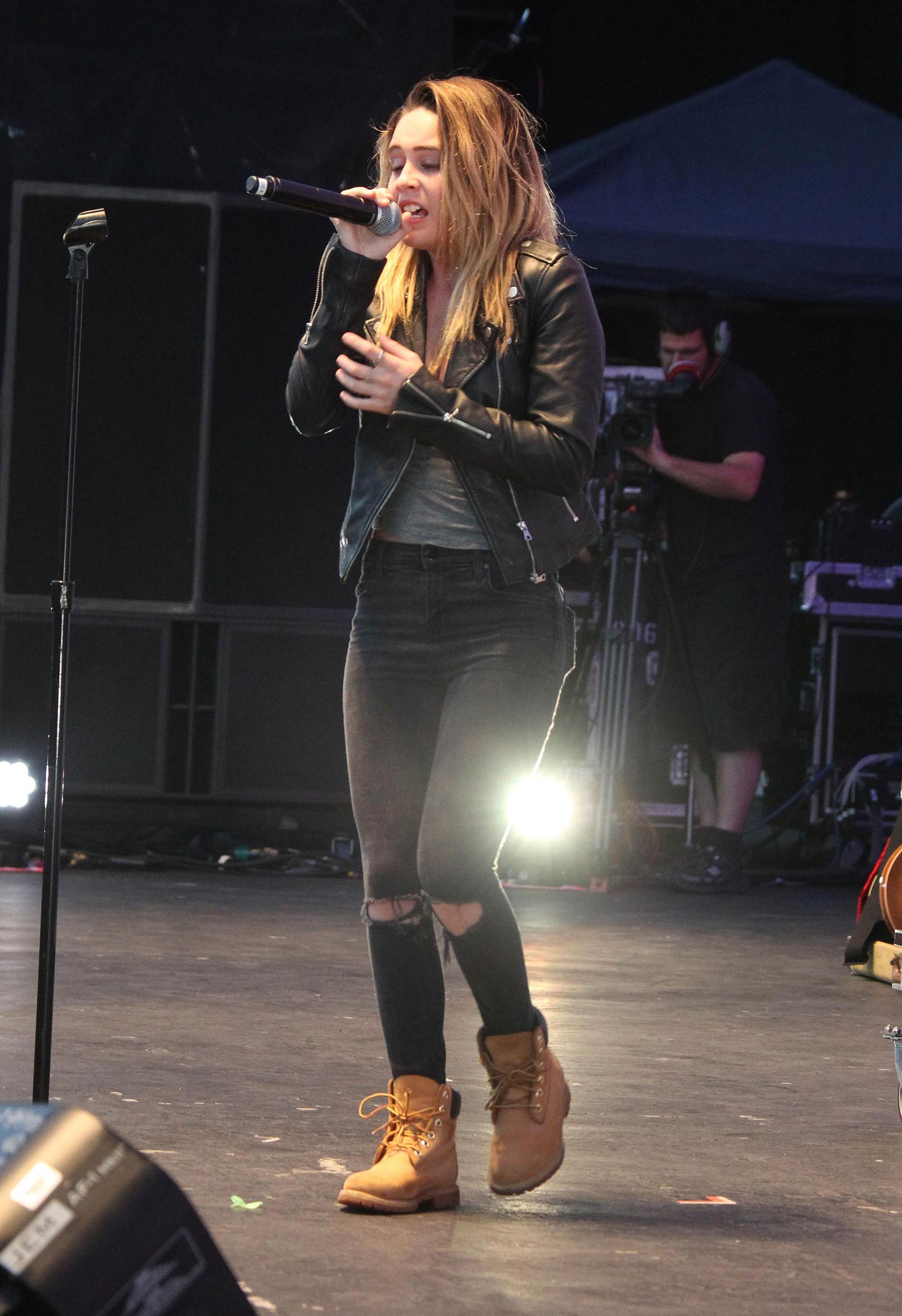 Beatrice Miller performs on Stage at Orange County Fair