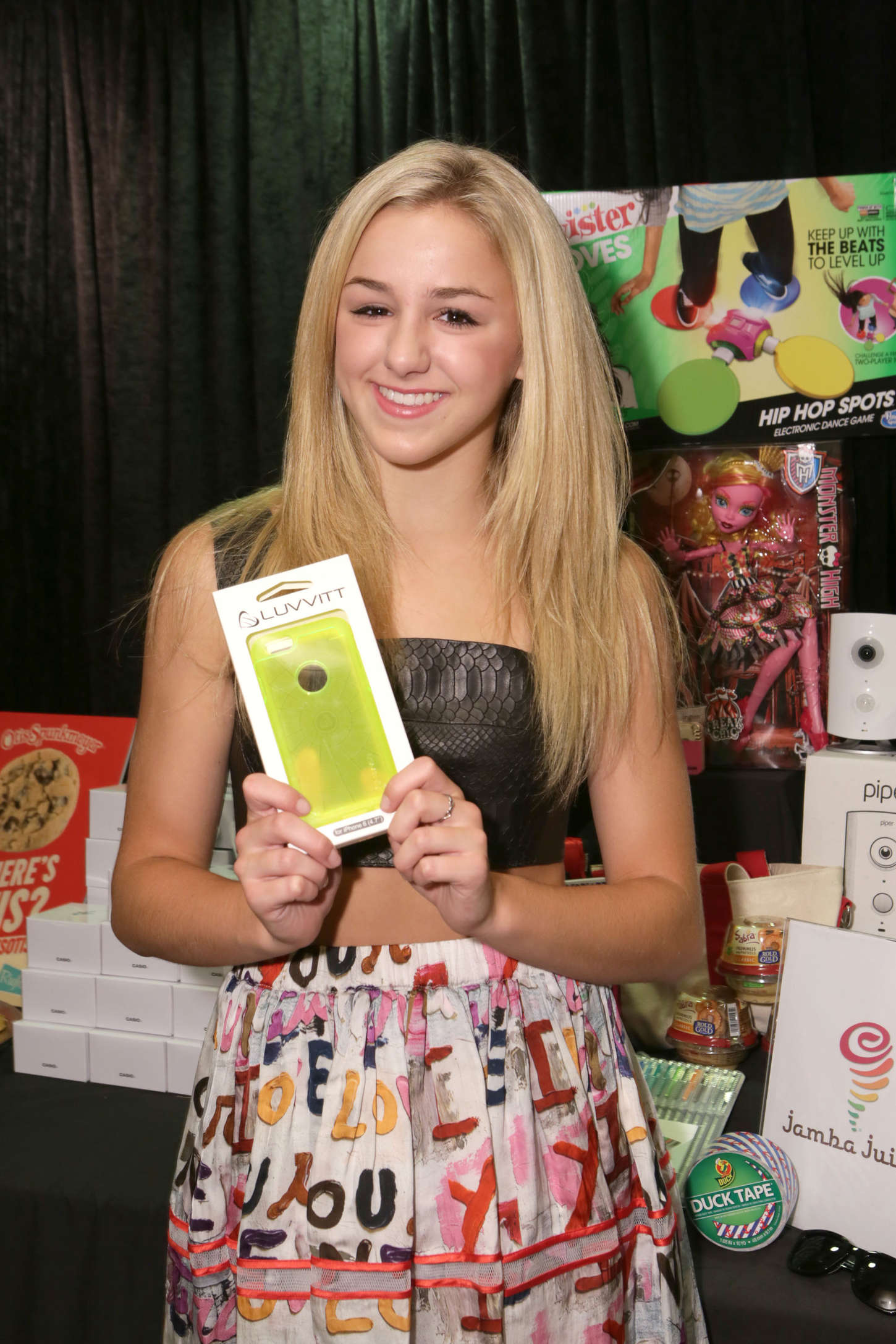 Chloe Lukasiak attends 2015 Teen Choice Awards