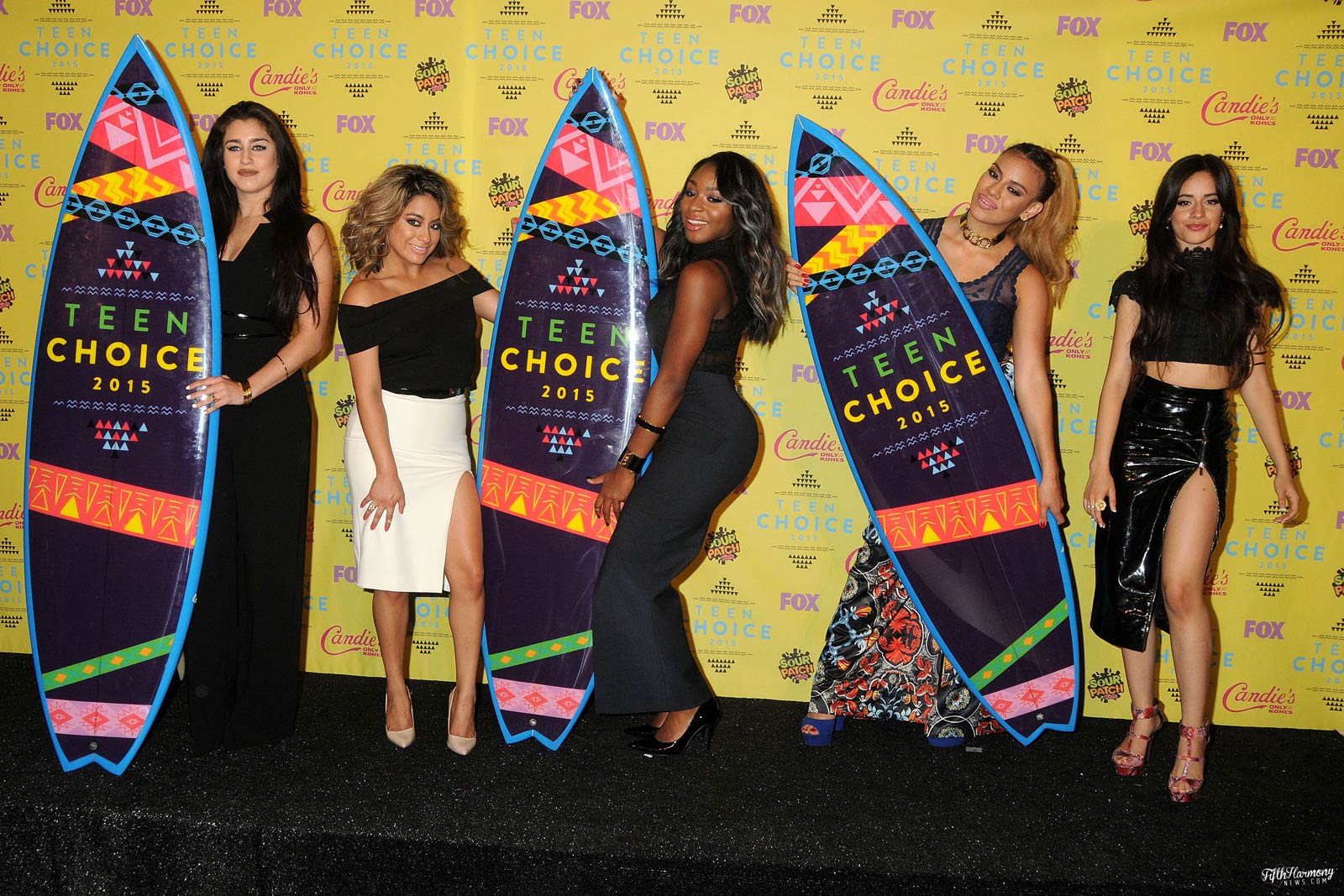 Camila Cabello attends 2015 Teen Choice Awards