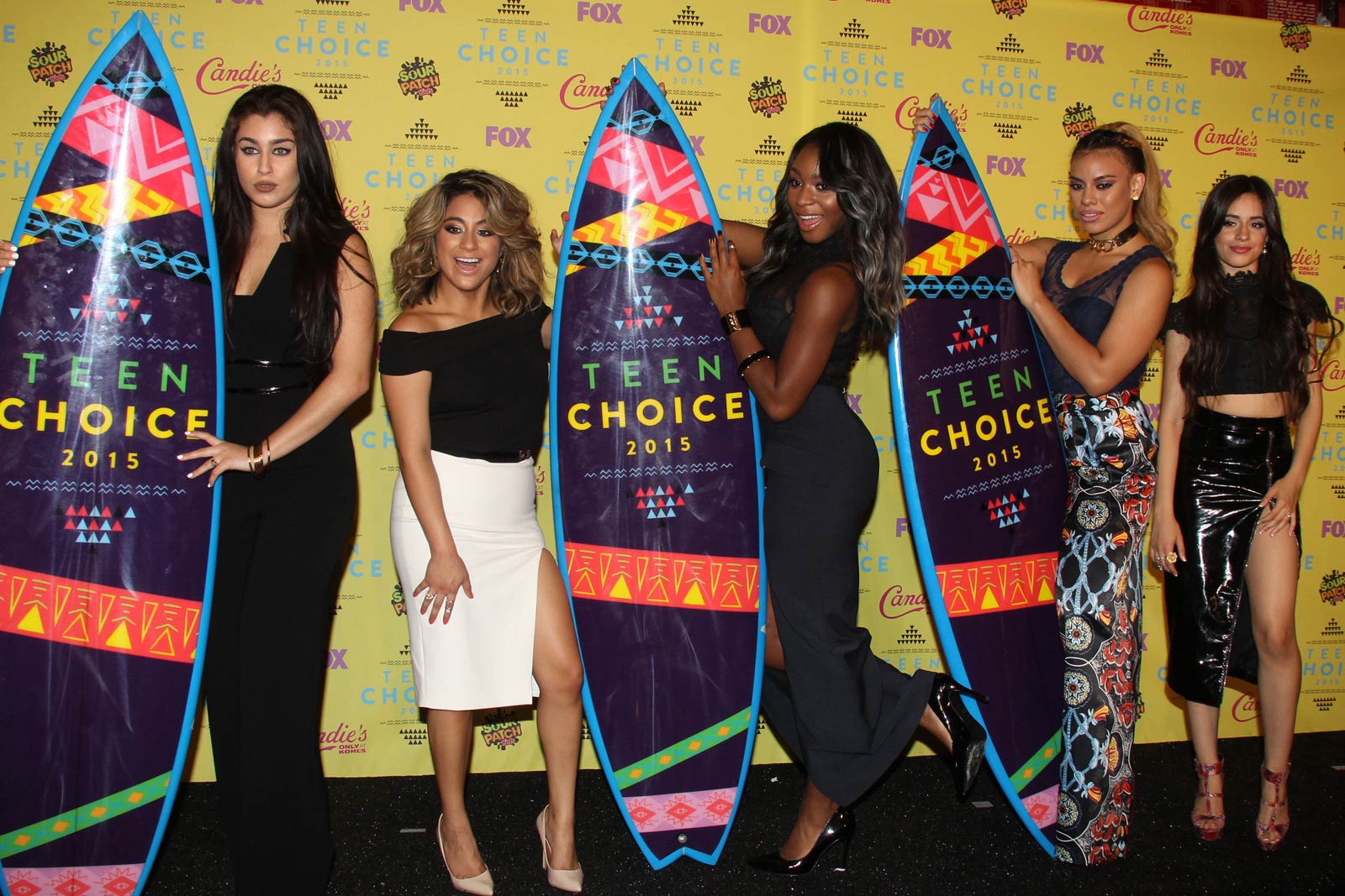 Camila Cabello attends 2015 Teen Choice Awards