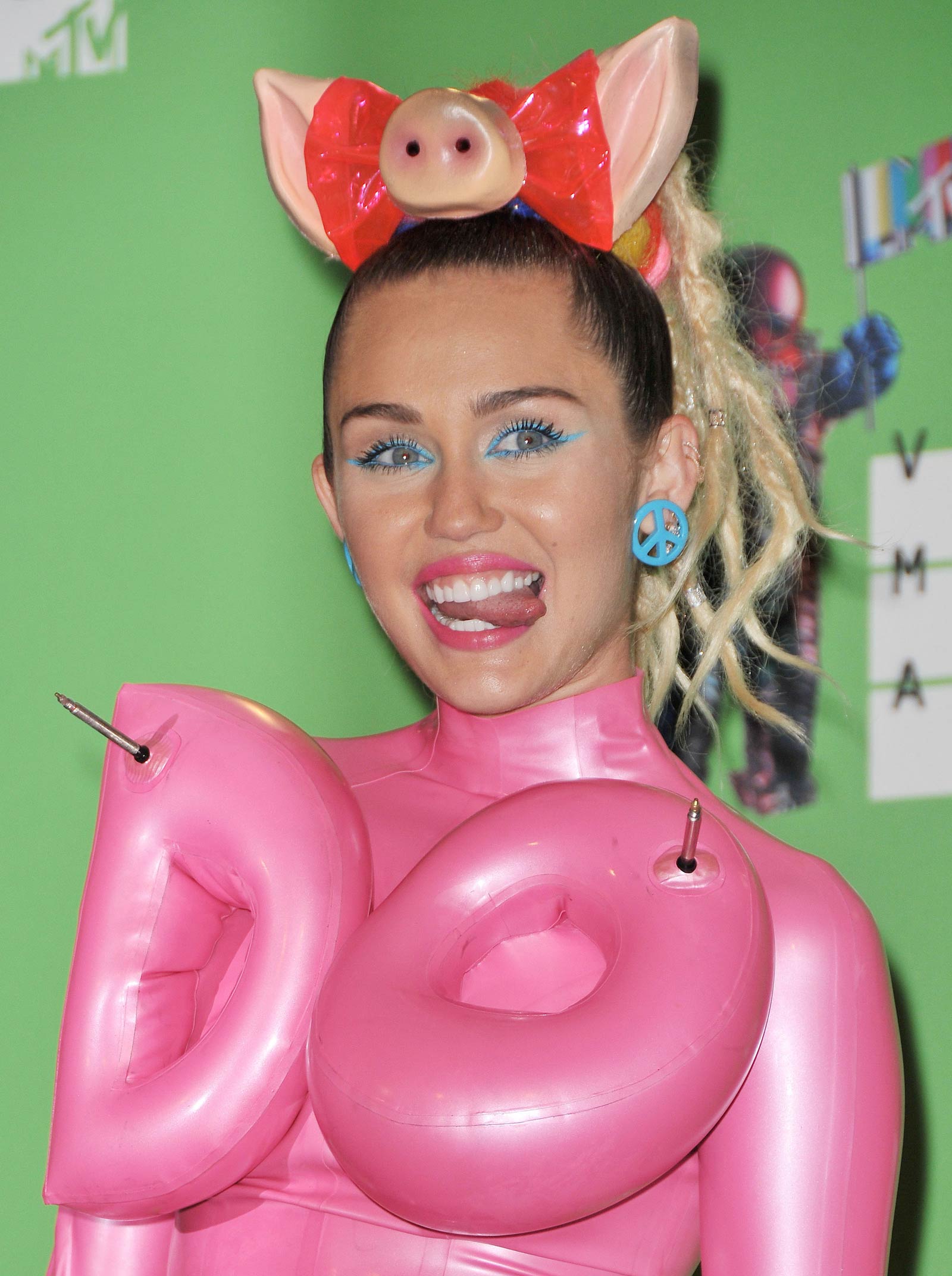 Miley Cyrus at the 2015 MTV Video Music Awards