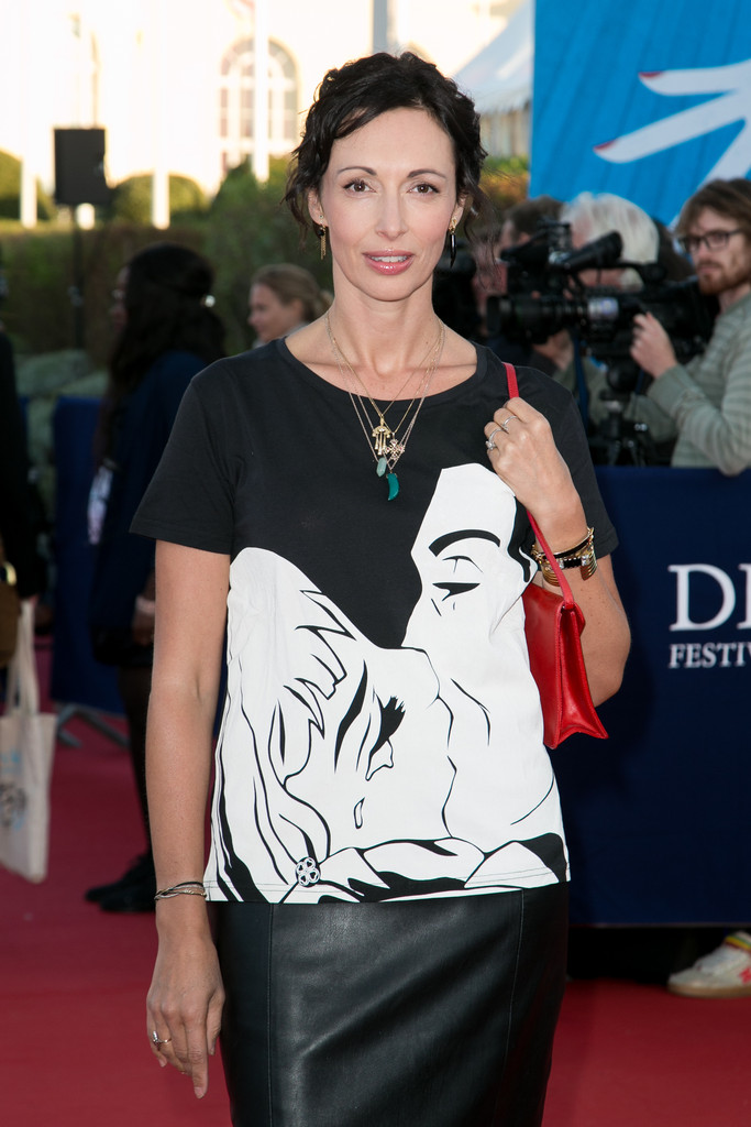 Geraldine Maillet attends the Jamais Entre Amis Premiere