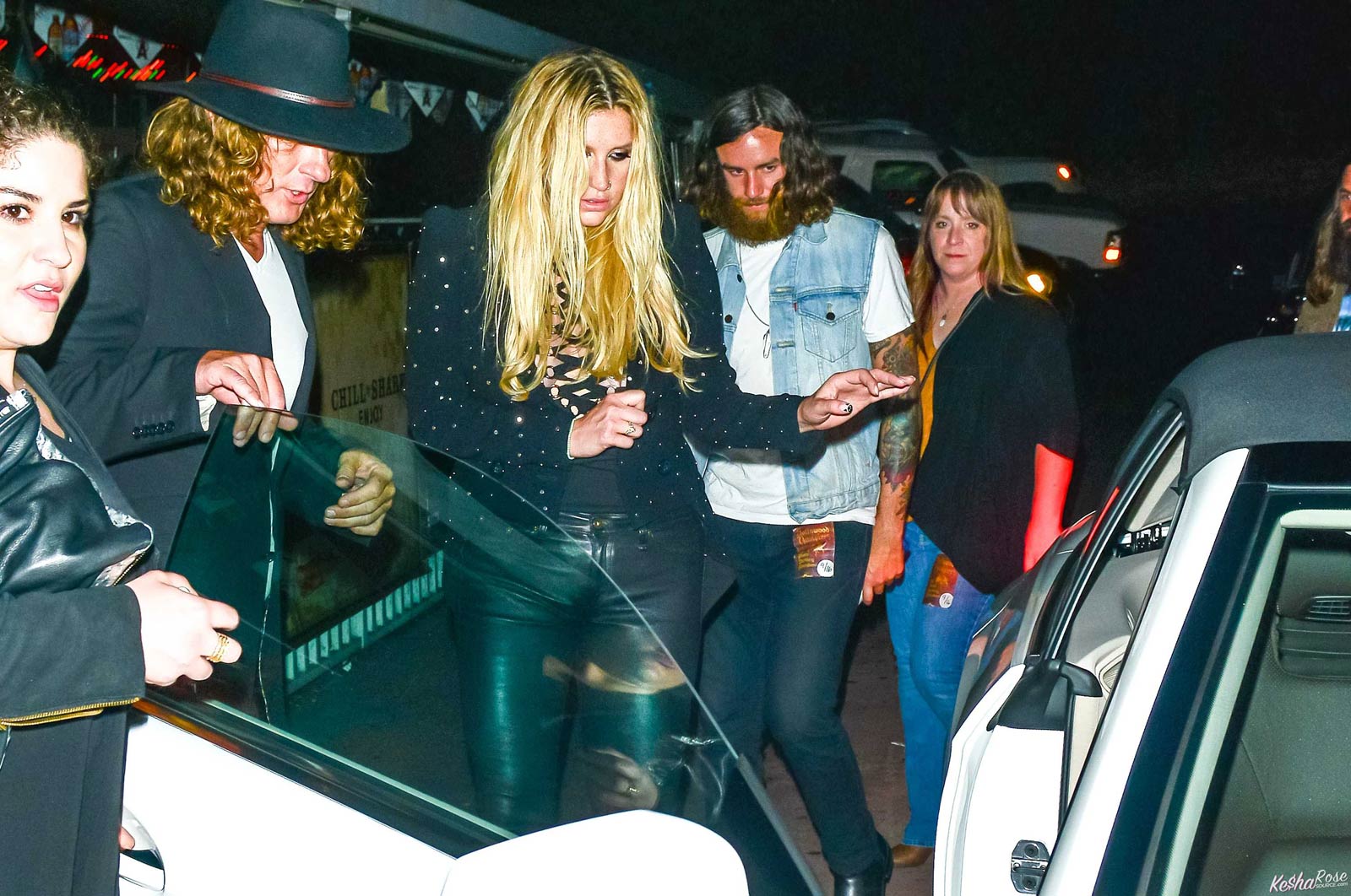 Kesha leaving The Roxy in Hollywood