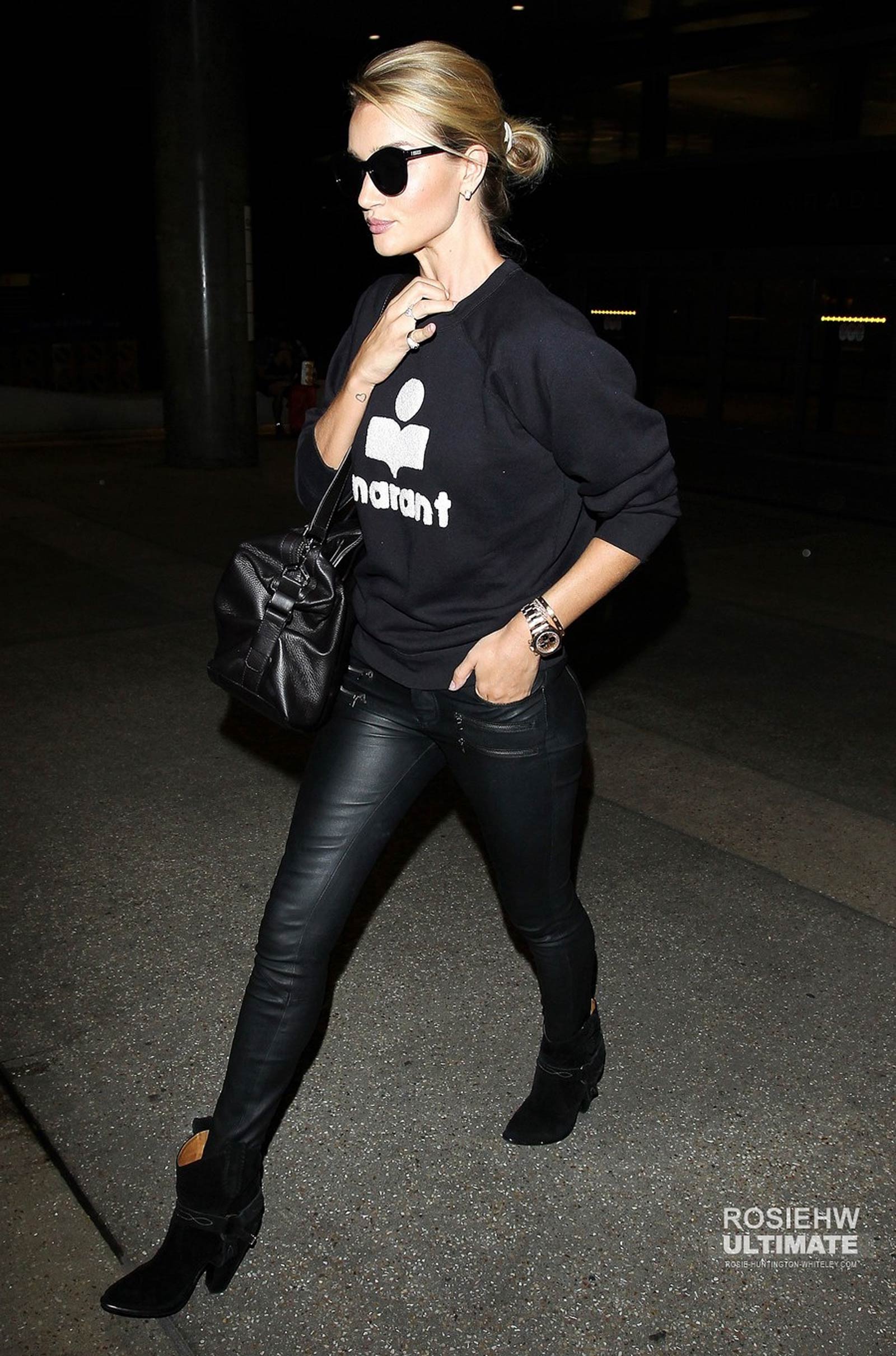 Rosie Huntington Whiteley arrives airport of Lax