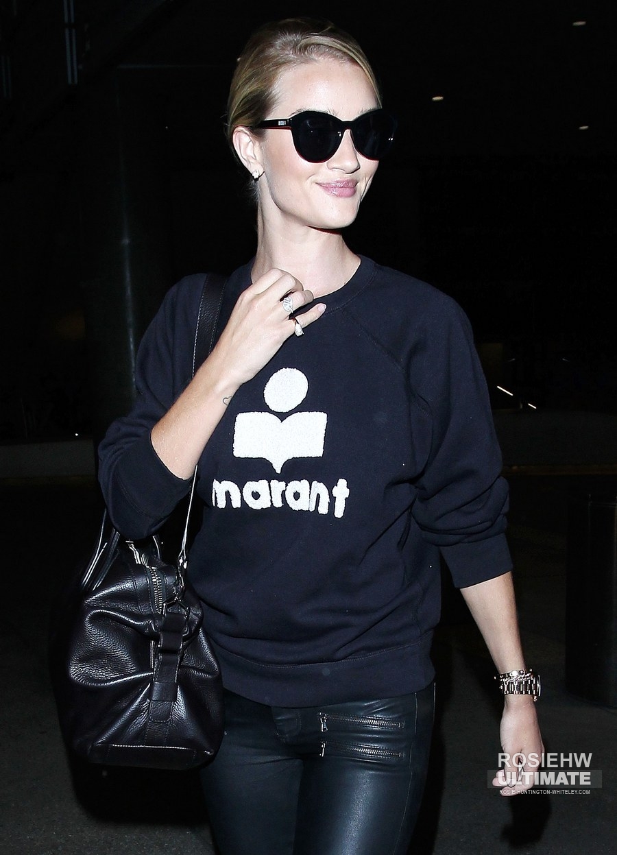 Rosie Huntington Whiteley arrives airport of Lax