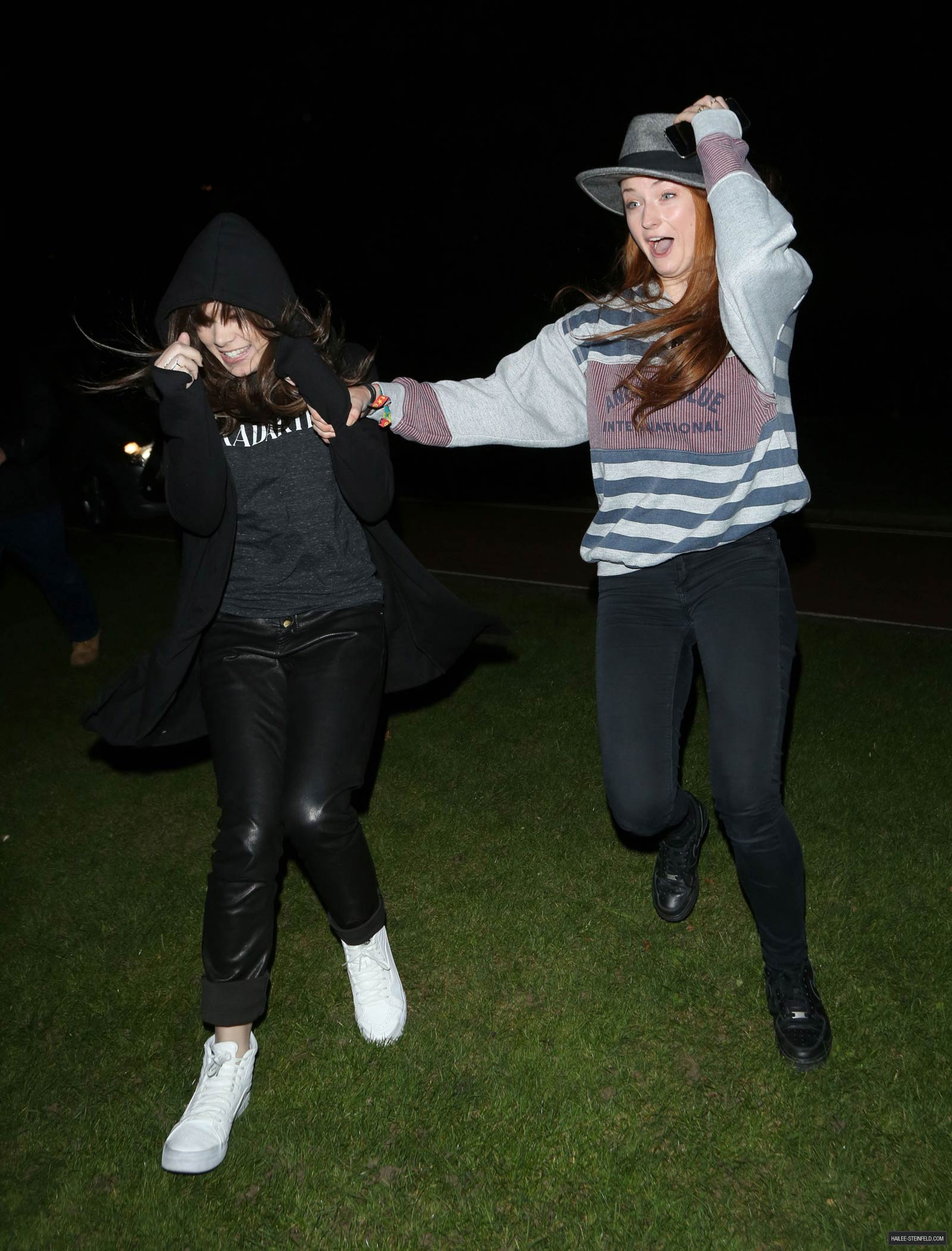 Hailee Steinfeld at a fan meet up in Hyde Park