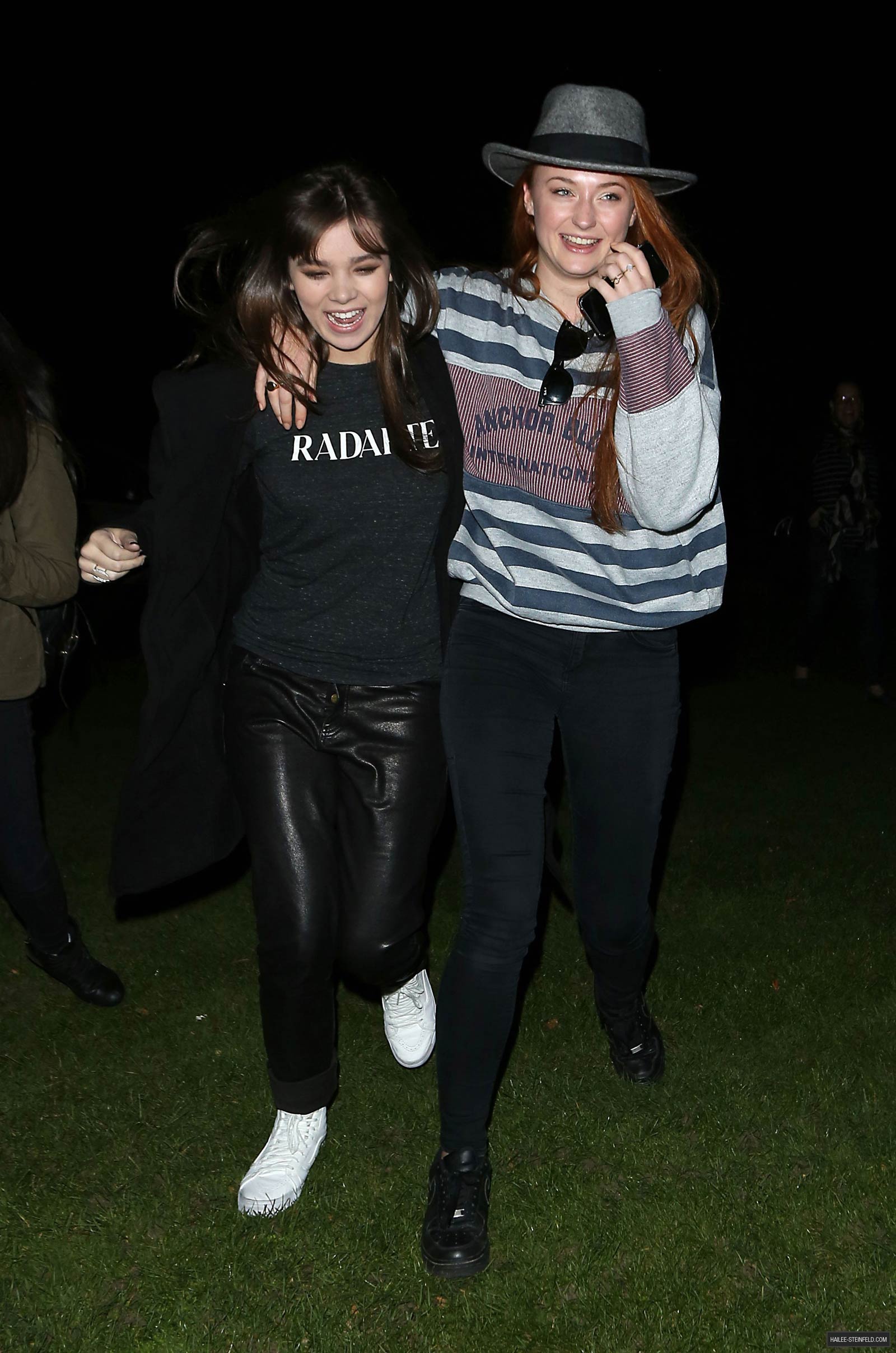 Hailee Steinfeld at a fan meet up in Hyde Park