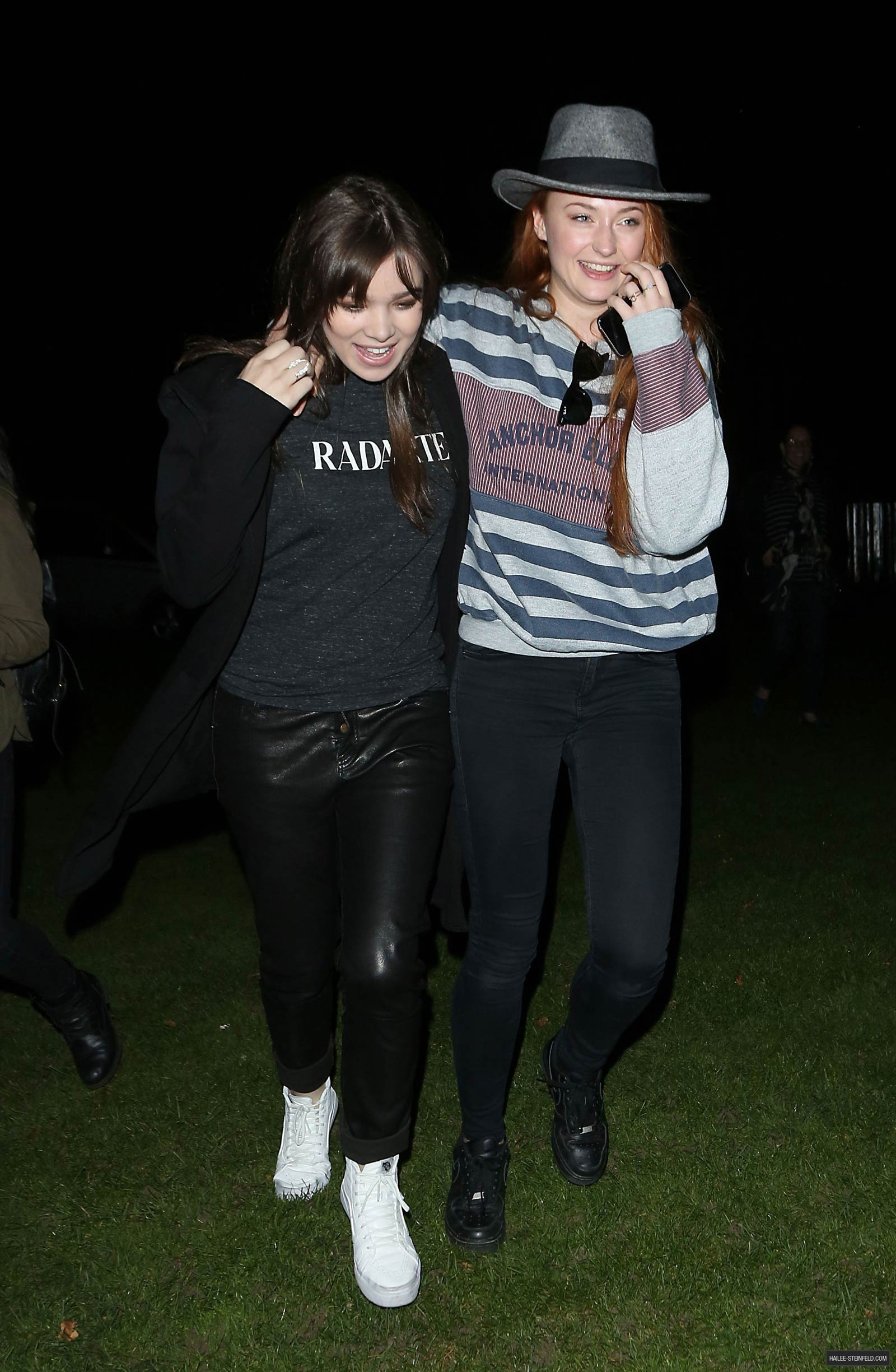 Hailee Steinfeld at a fan meet up in Hyde Park