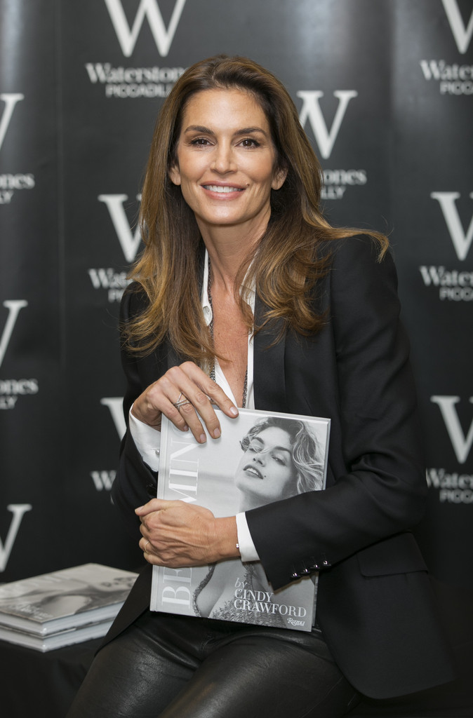 Cindy Crawford signs copies of her book Becoming at Waterstones