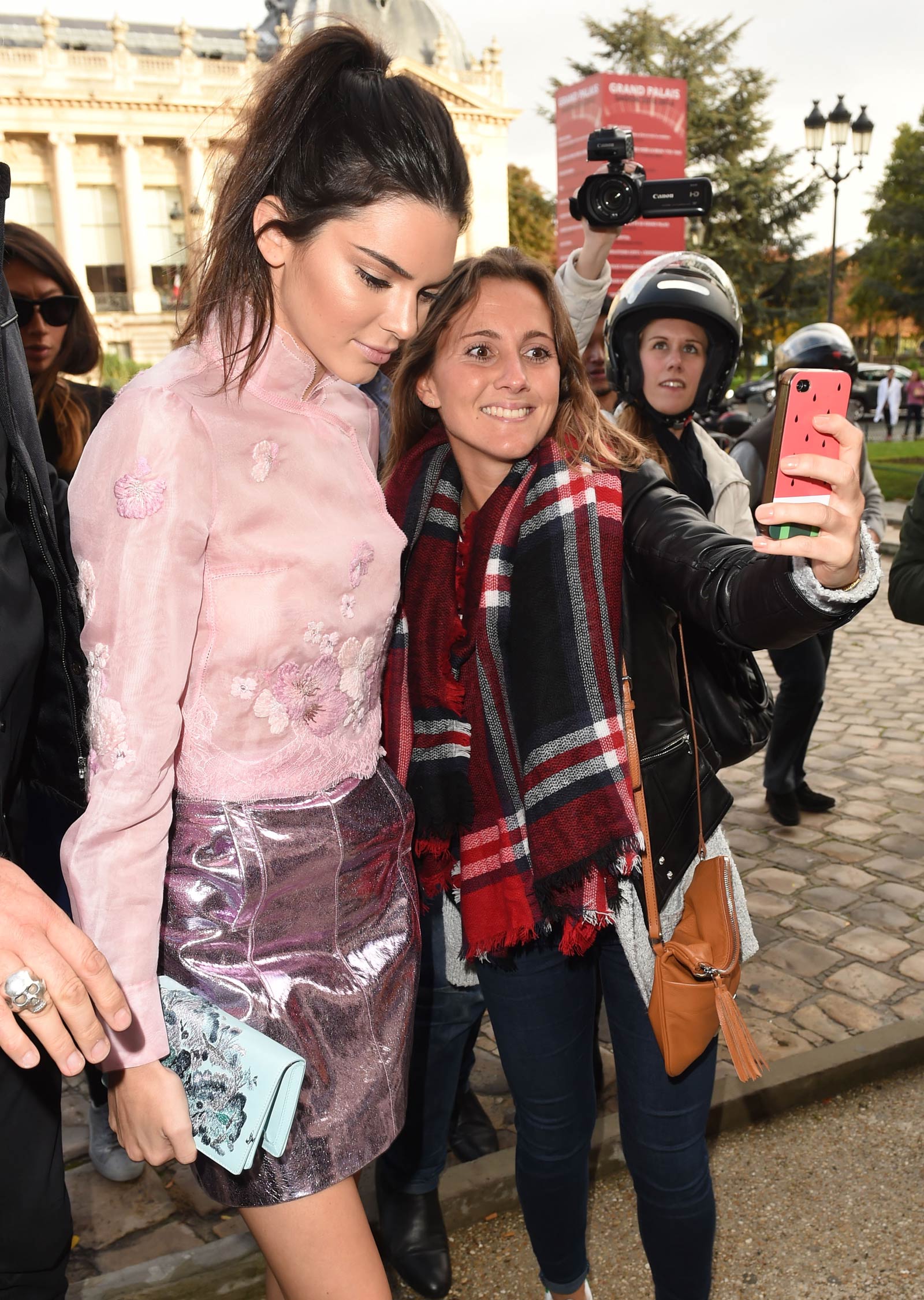 Kendall Jenner arriving at Shiatzy Chen Fashion Show
