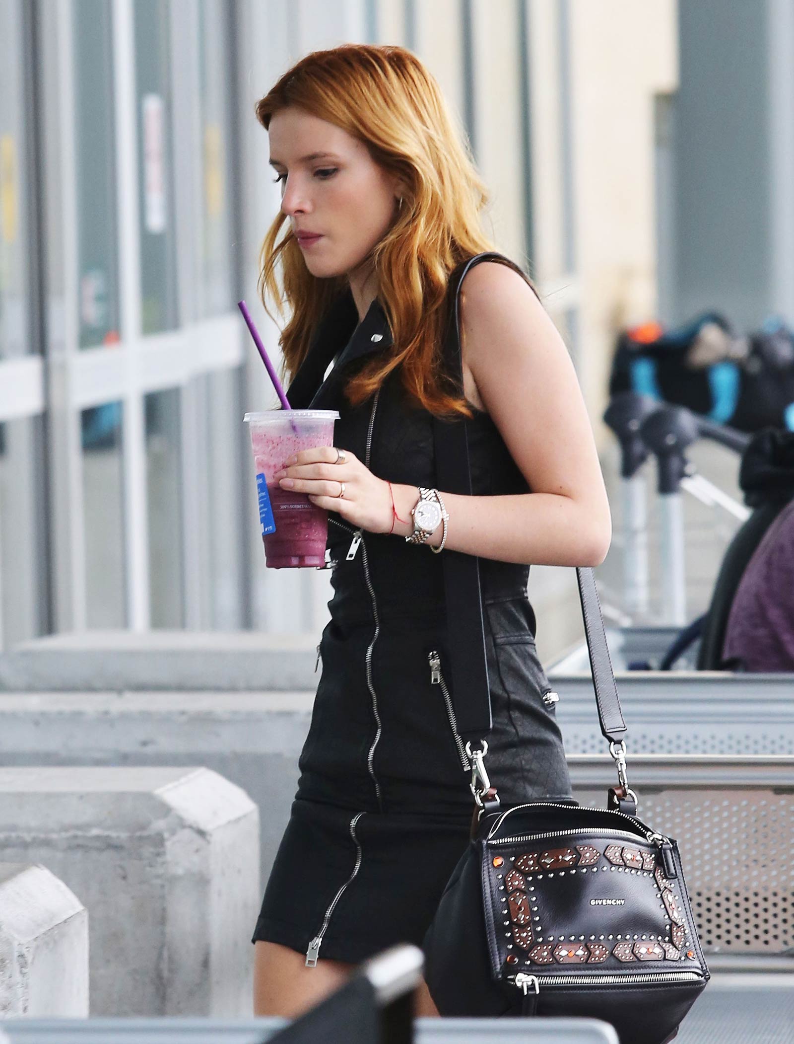 Bella Thorne at Vancouver Airport