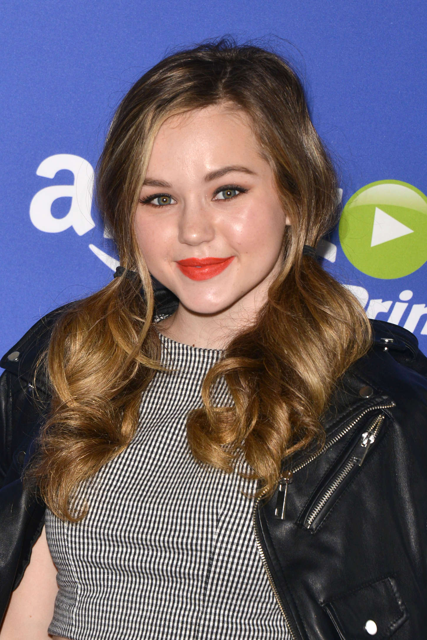 Brec Bassinger attends Just Jared Fall Fun Day