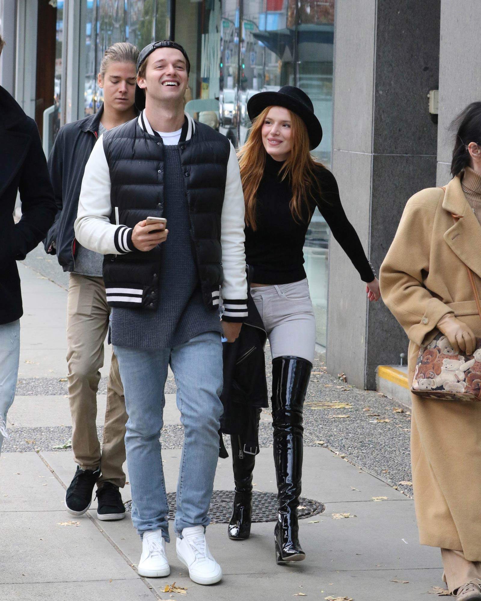 Bella Thorne out in Vancouver