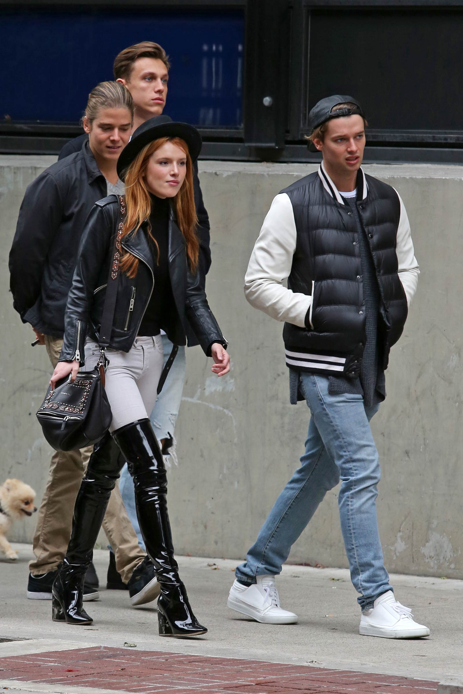 Bella Thorne out in Vancouver