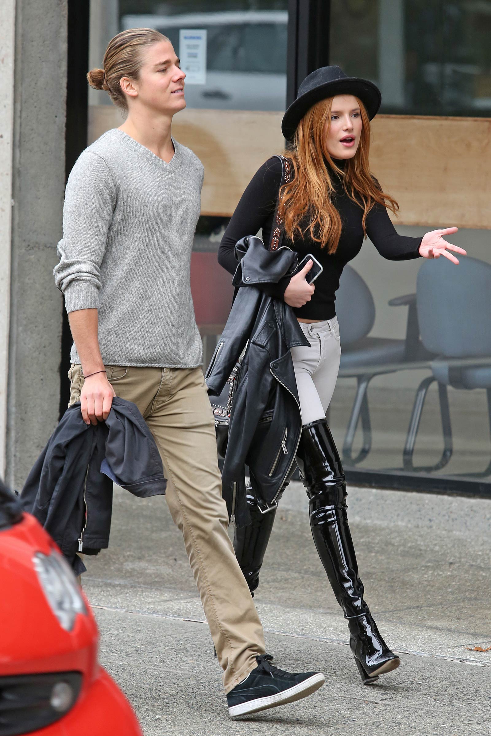 Bella Thorne out in Vancouver