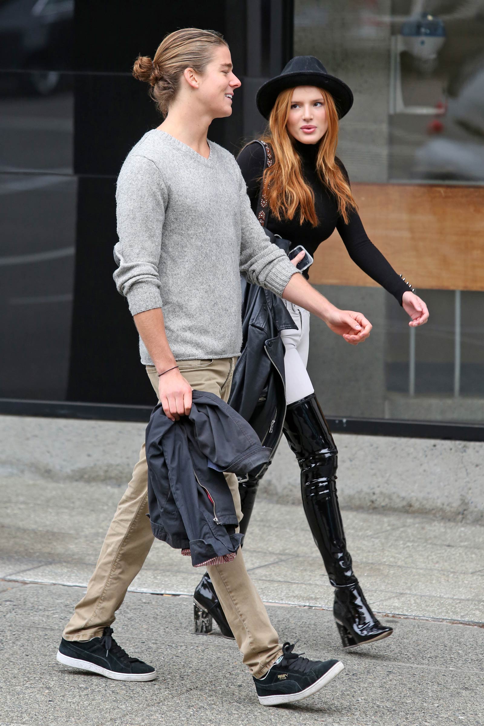 Bella Thorne out in Vancouver