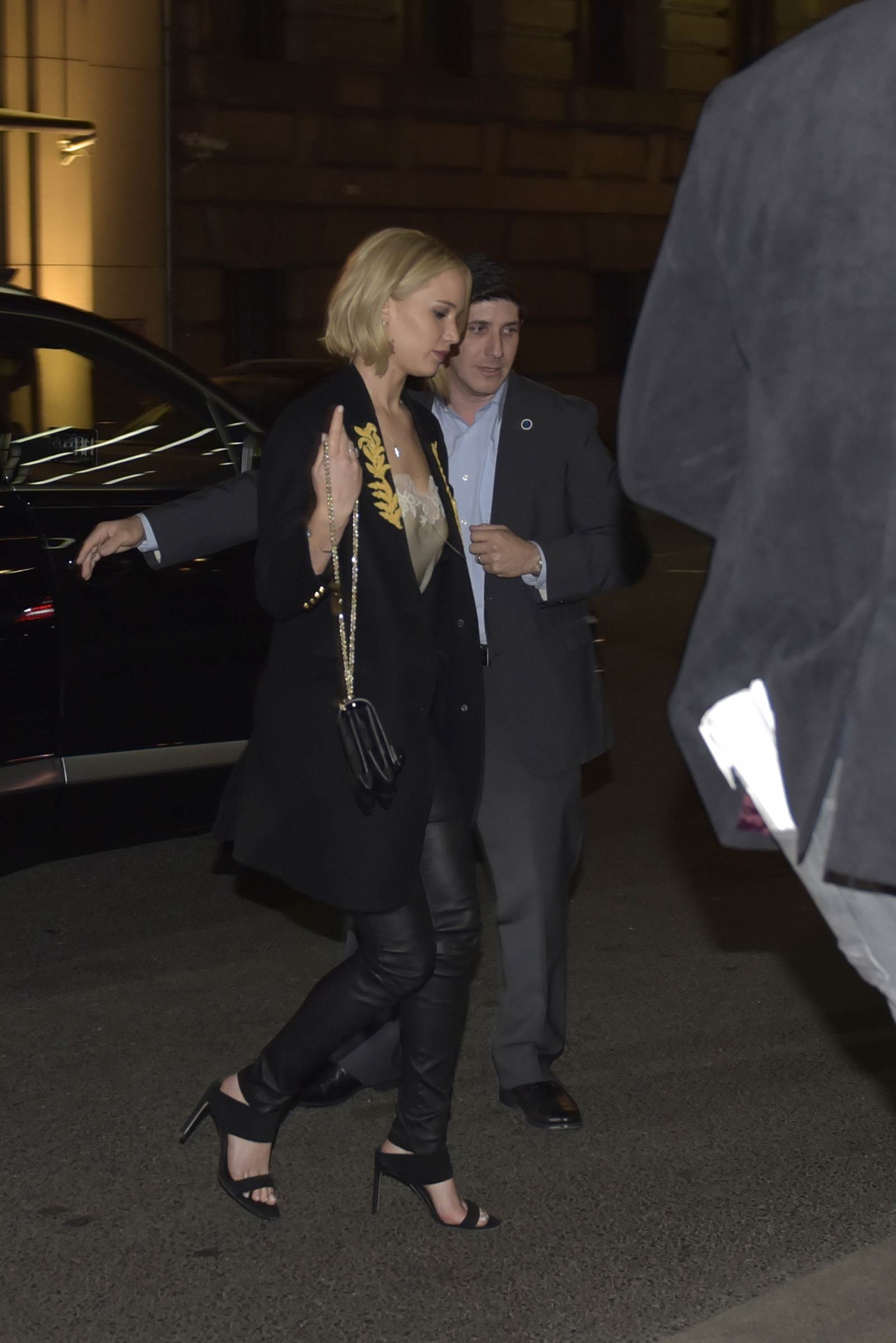 Jennifer Lawrence arriving at Borchardt Restaurant