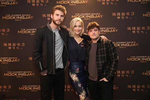 Jennifer Lawrence attends Mockingjay Part 2 press event