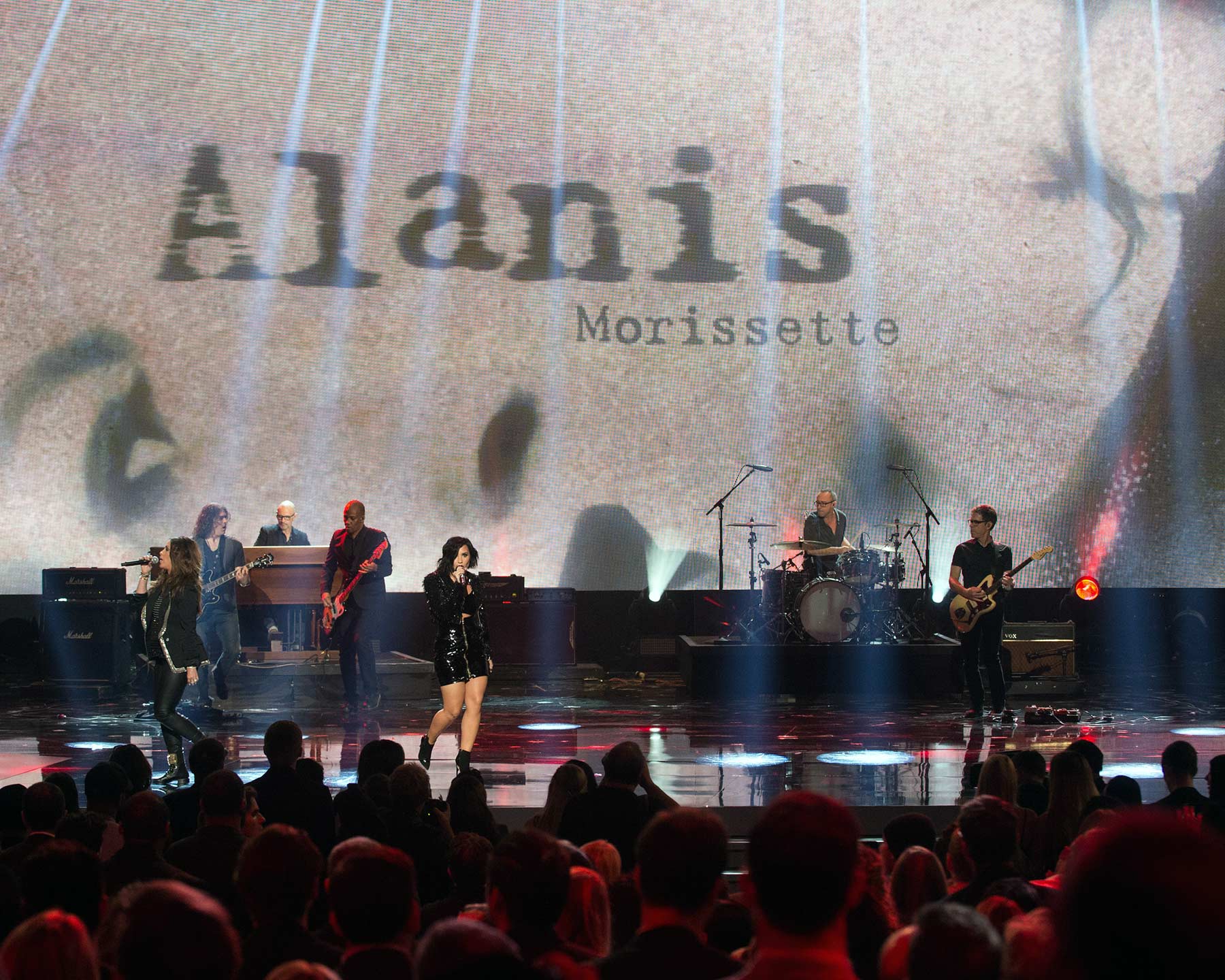 Demi Lovato & Alanis Morissette at 2015 American Music Awards