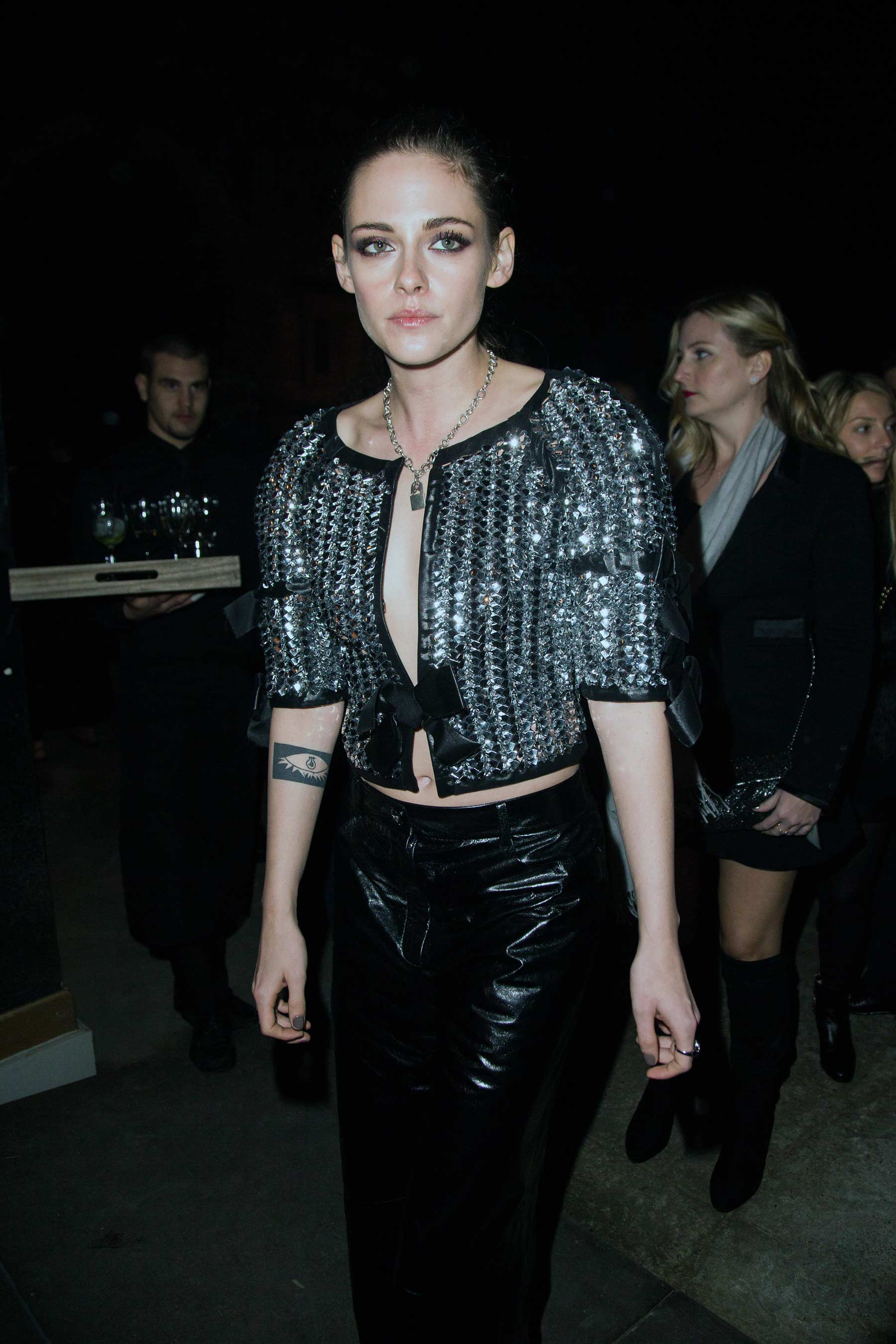 Kristen Stewart attends the Chanel Metiers d’Art 2015/16 Fashion Show