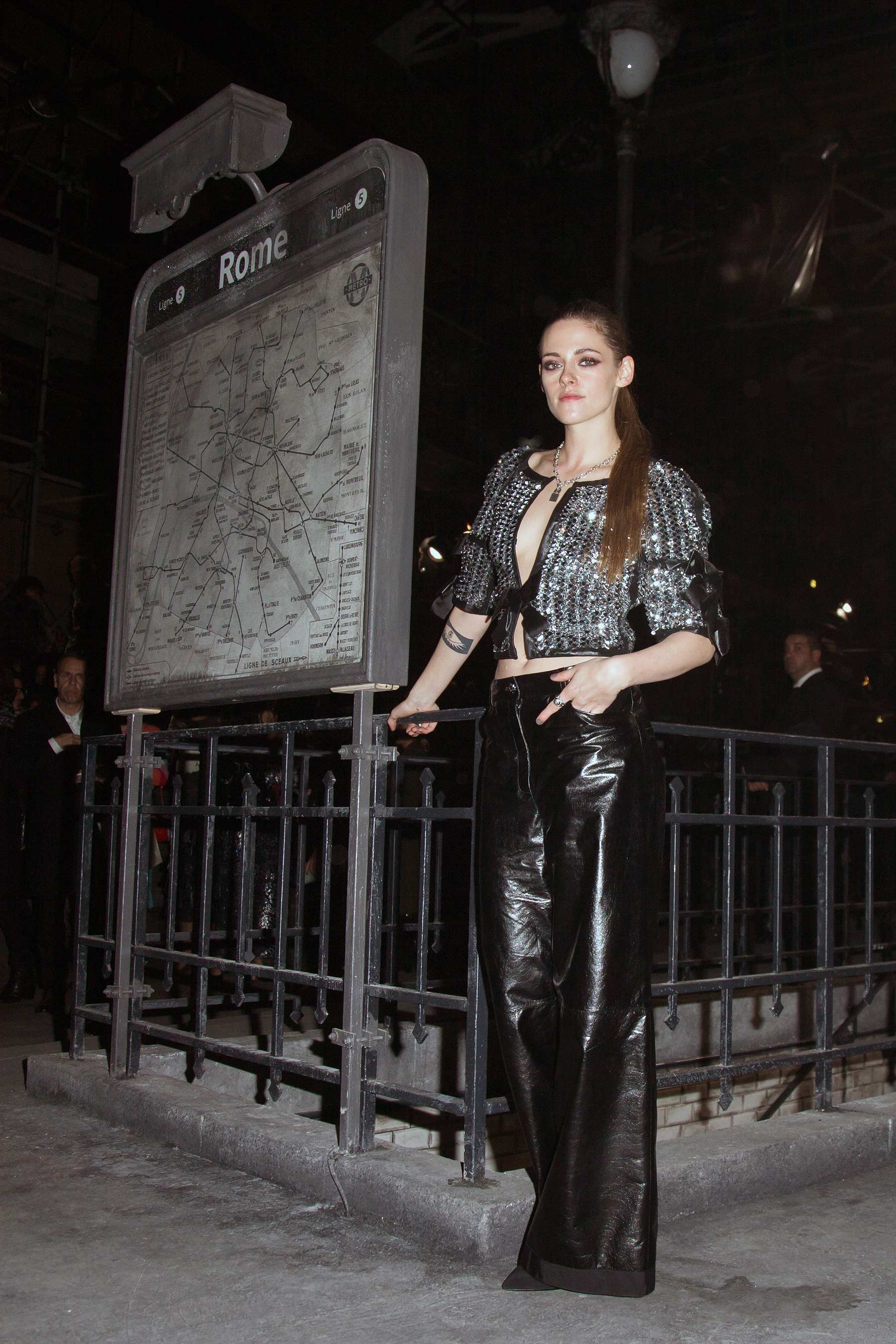 Kristen Stewart attends the Chanel Metiers d’Art 2015/16 Fashion Show