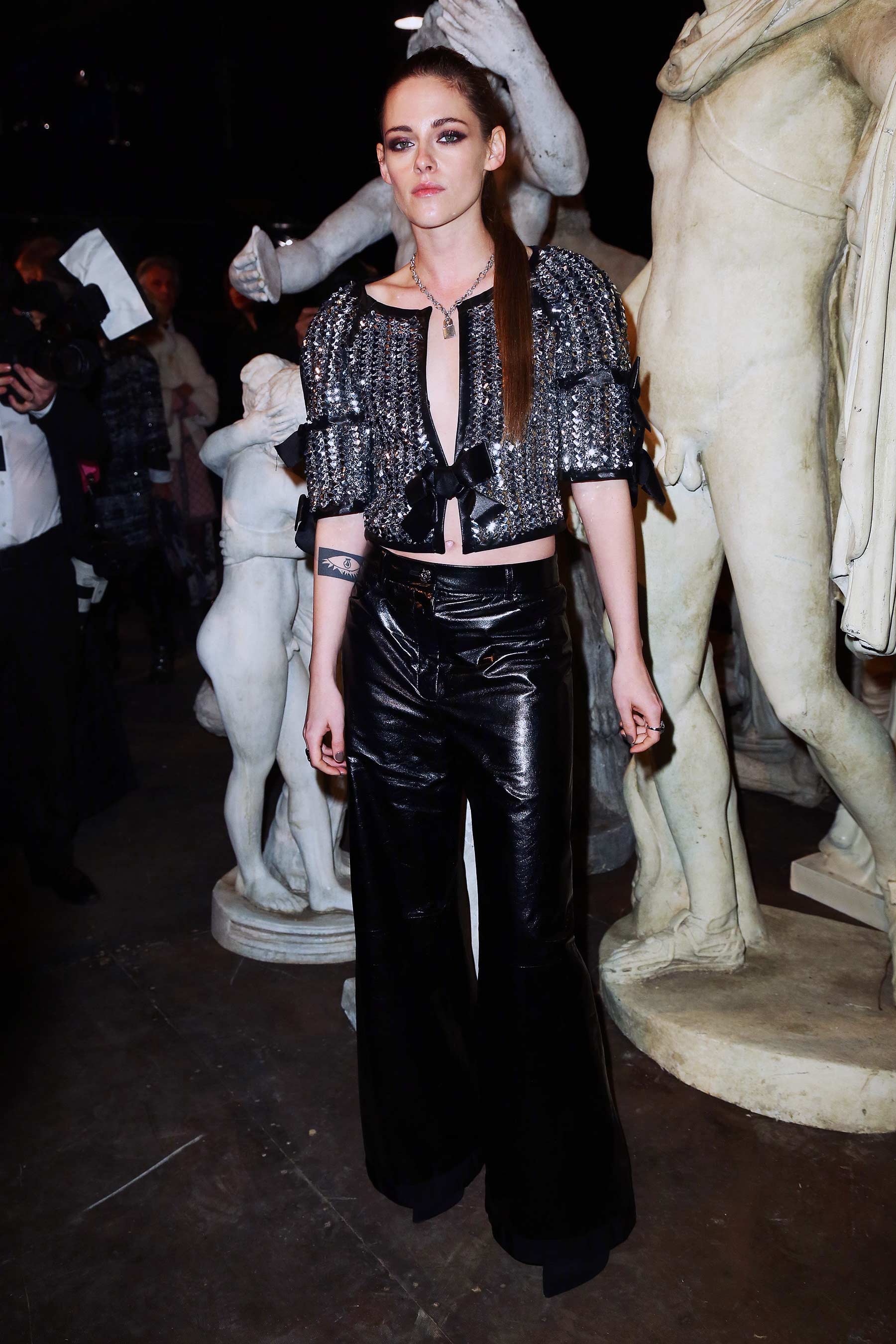 Kristen Stewart attends the Chanel Metiers d’Art 2015/16 Fashion Show