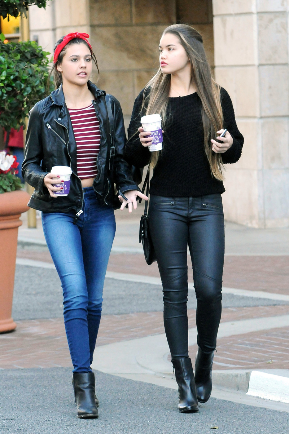 Paris Berelc spotted doing some holiday shopping at the Americana