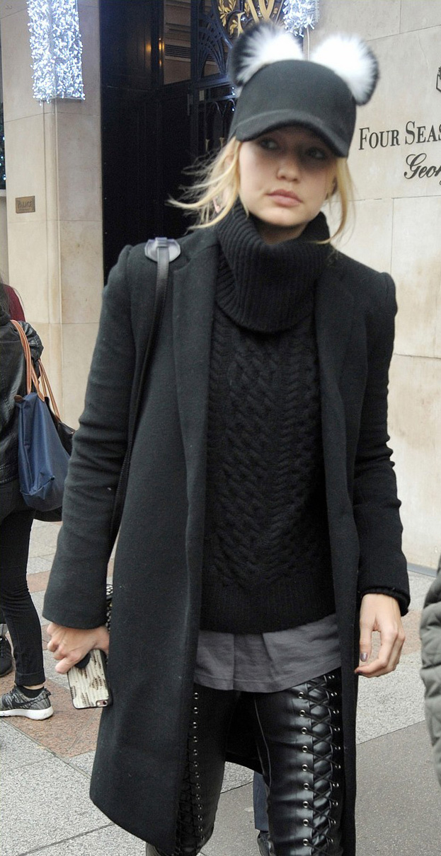 Gigi Hadid leaves her hotel in Paris