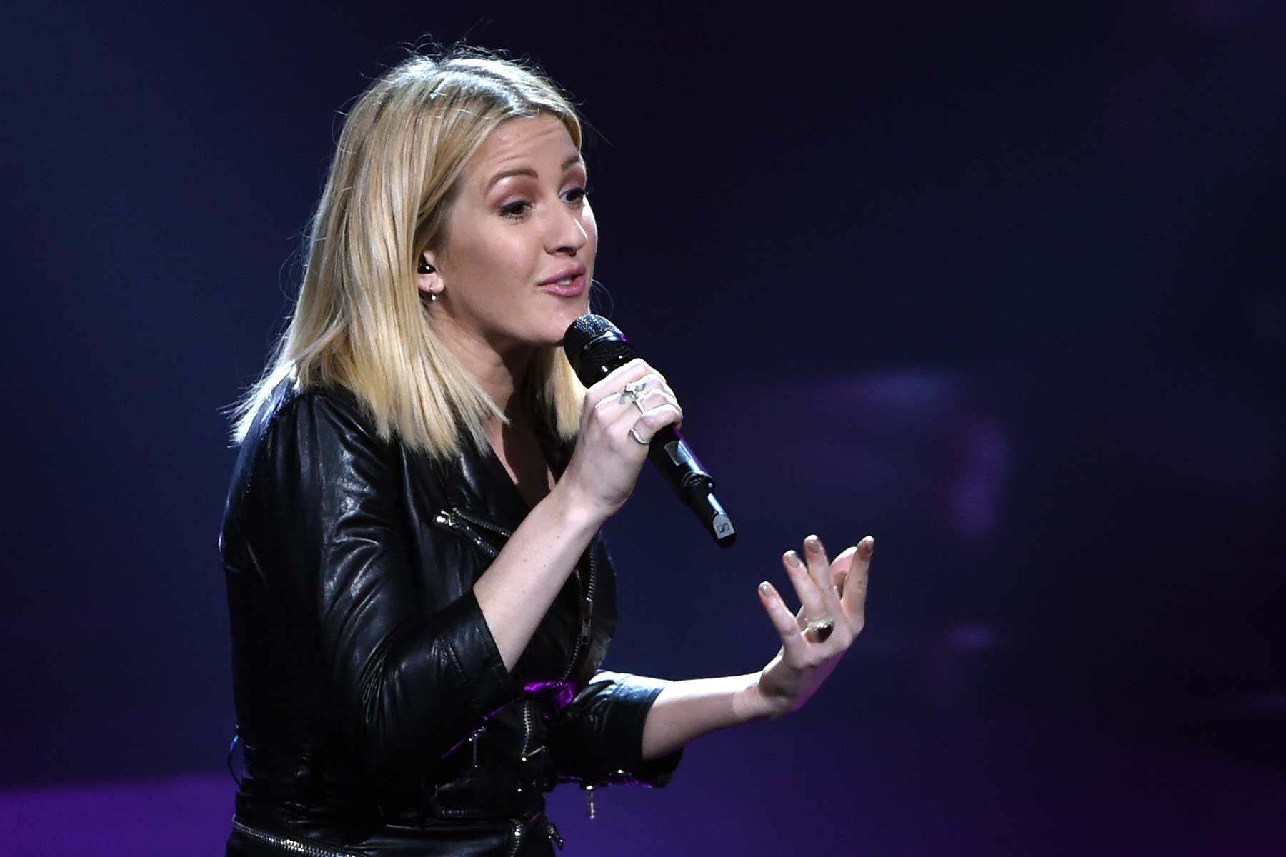 Ellie Goulding performing at The Voice of Holland