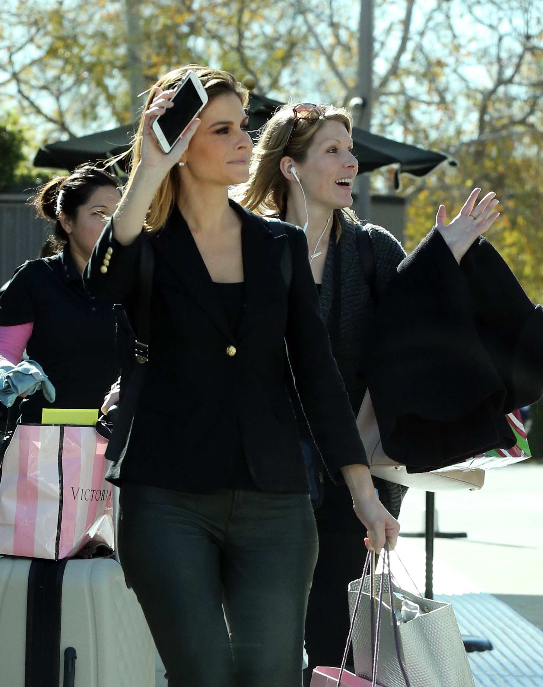 Maria Menounos shopping in LA