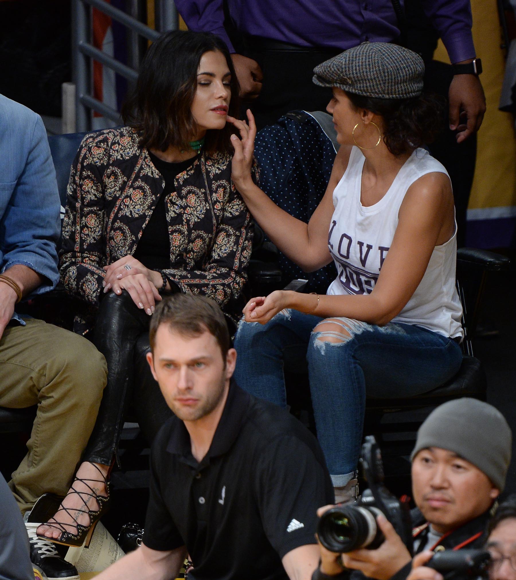 Jenna Dewan at the Staples Center to watch the Lakers