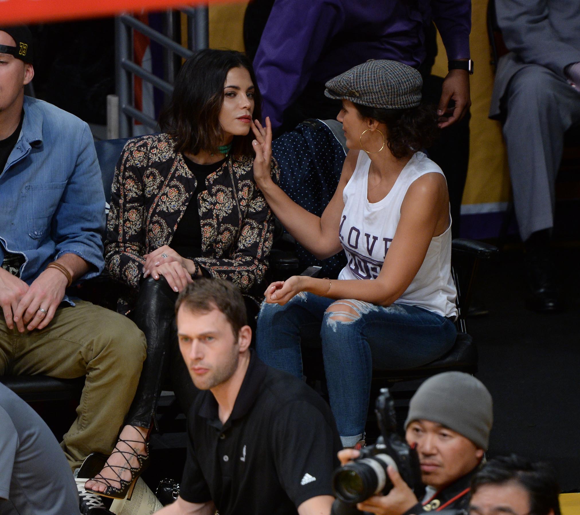 Jenna Dewan at the Staples Center to watch the Lakers