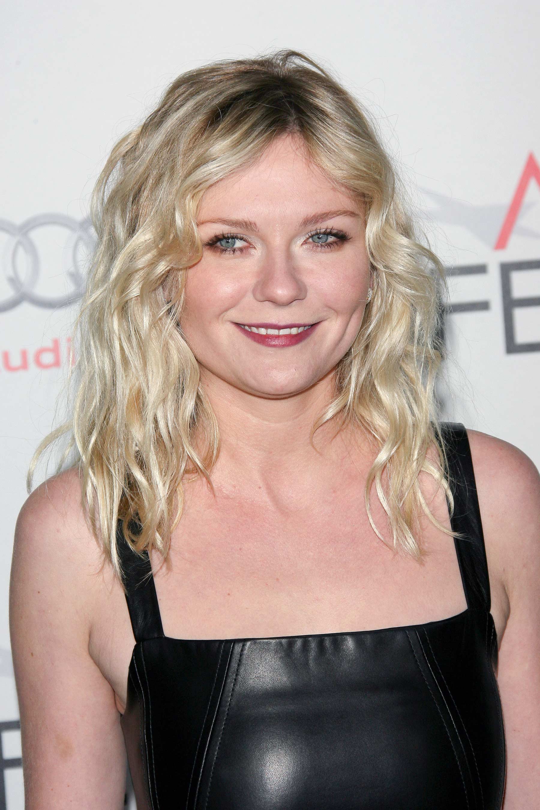 Kirsten Dunst attends AFI FEST 2011