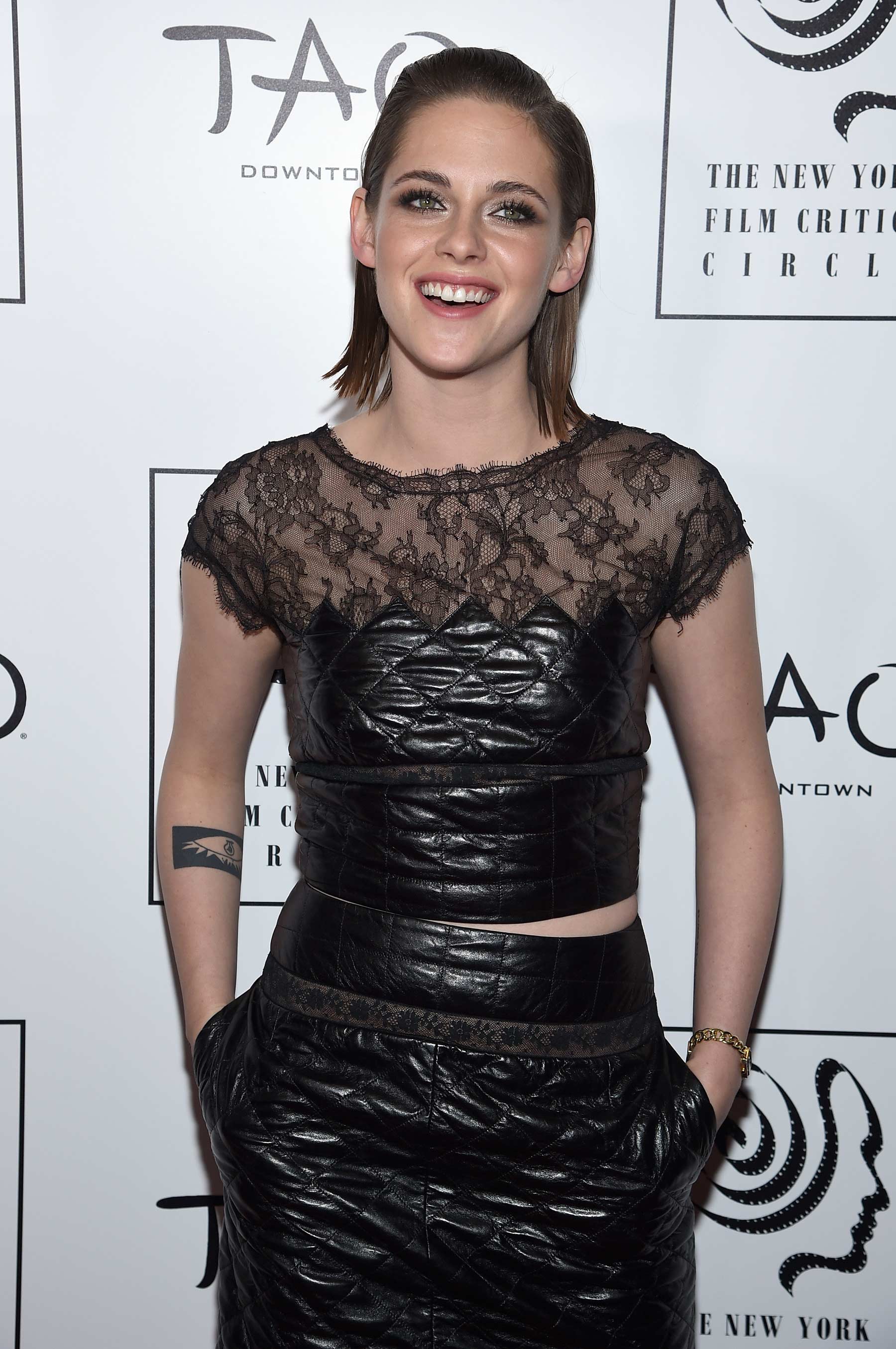 Kristen Stewart attends 2015 New York Film Critics Circle Awards