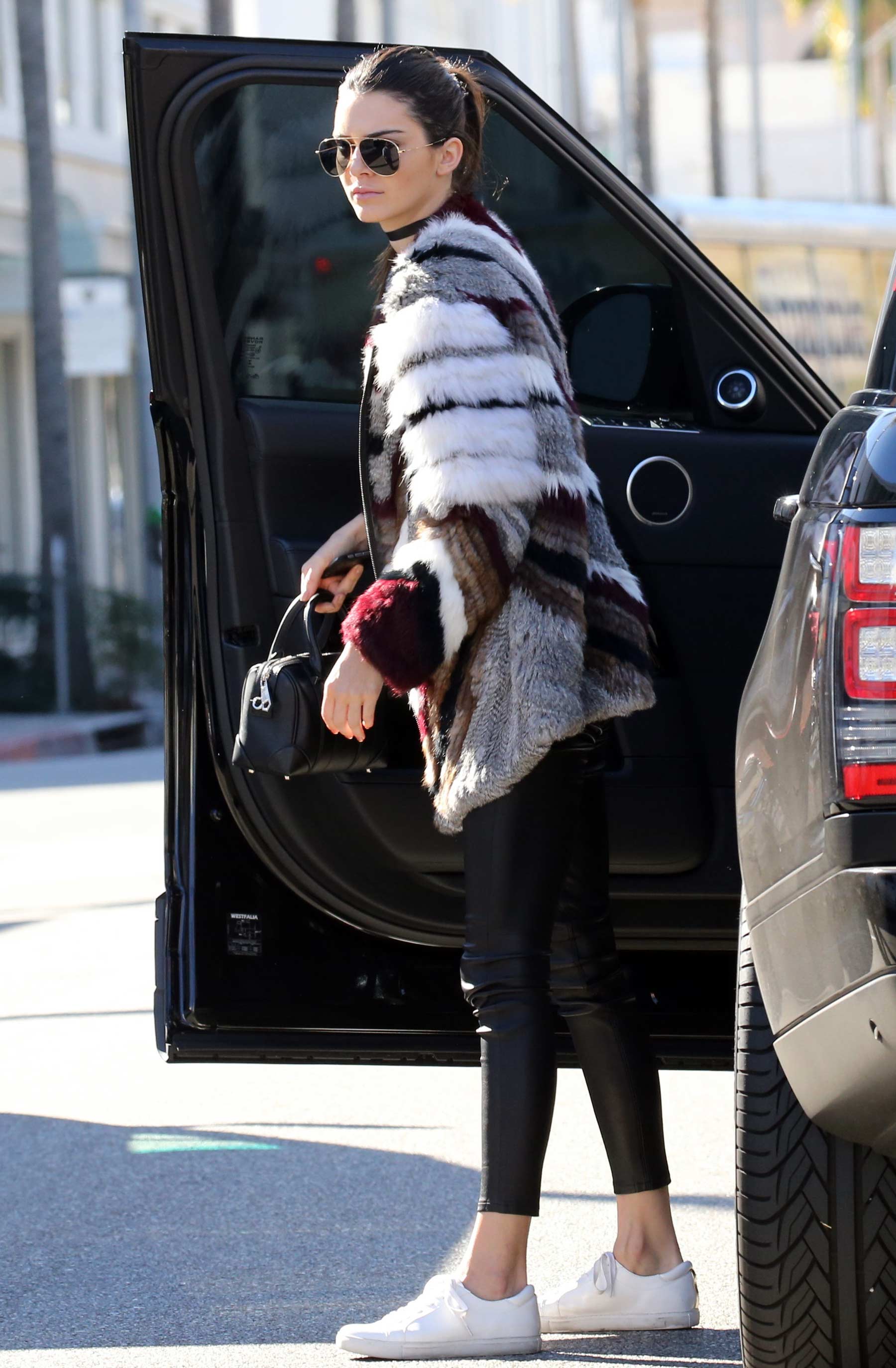 Kendall Jenner heading to lunch in Beverly Hills