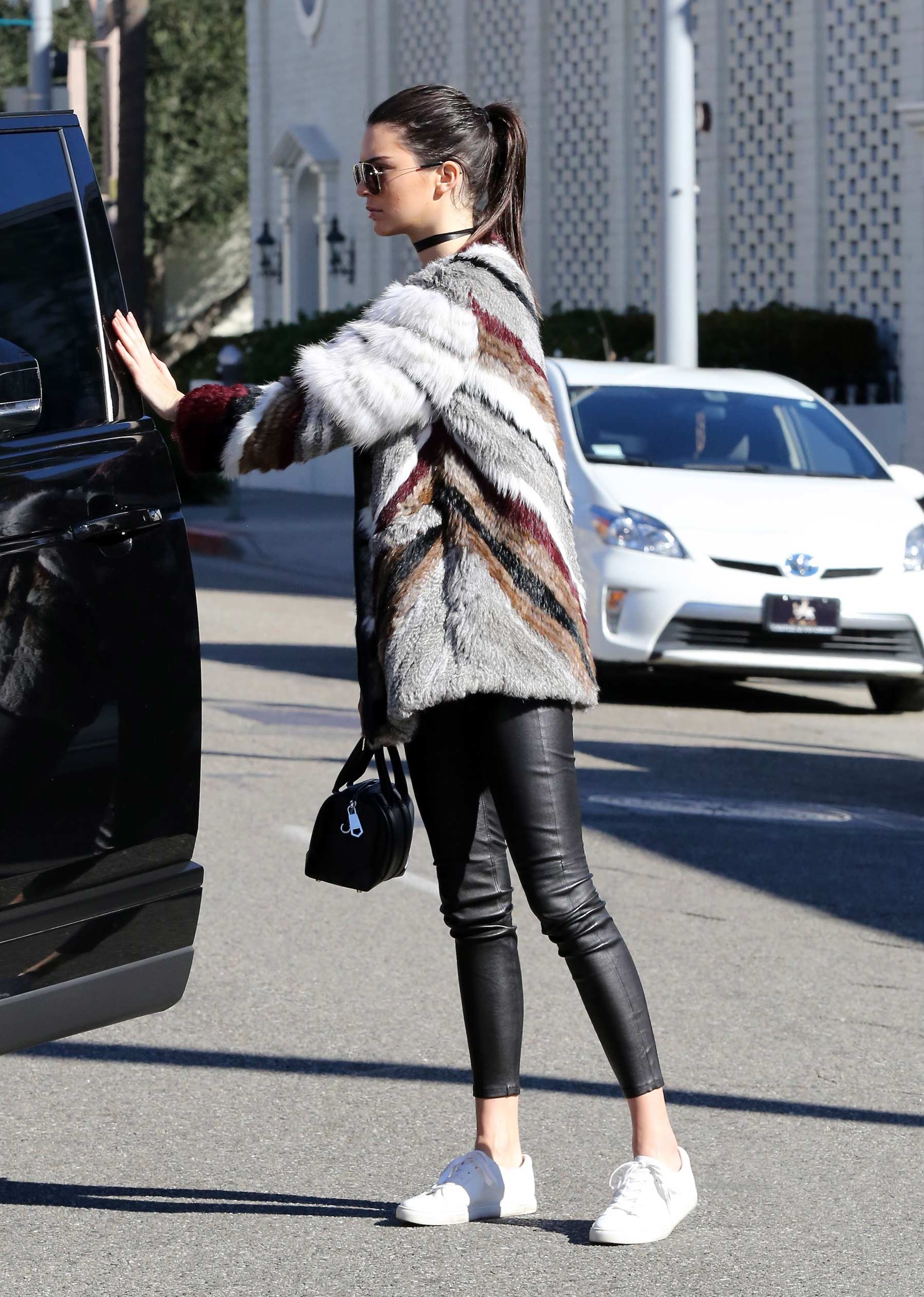 Kendall Jenner heading to lunch in Beverly Hills