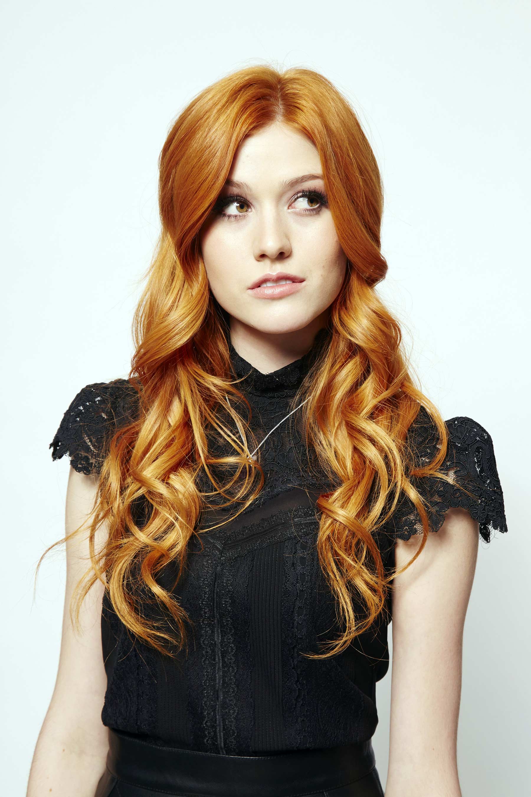 Katherine McNamara Shadowhunters photoshoot