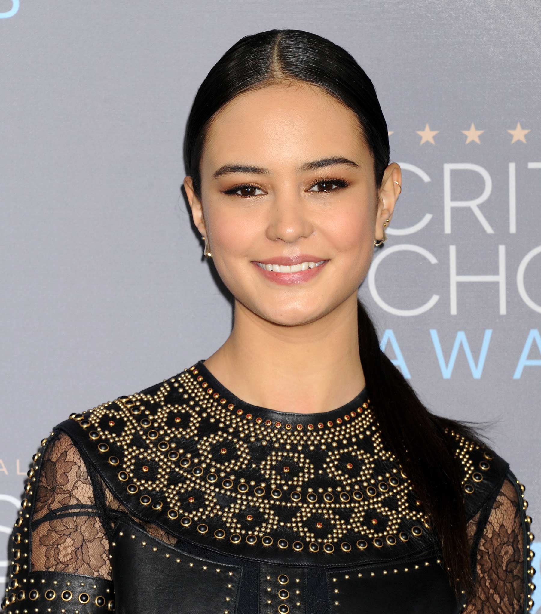 Courtney Eaton attends 21st Annual Critics Choice Awards